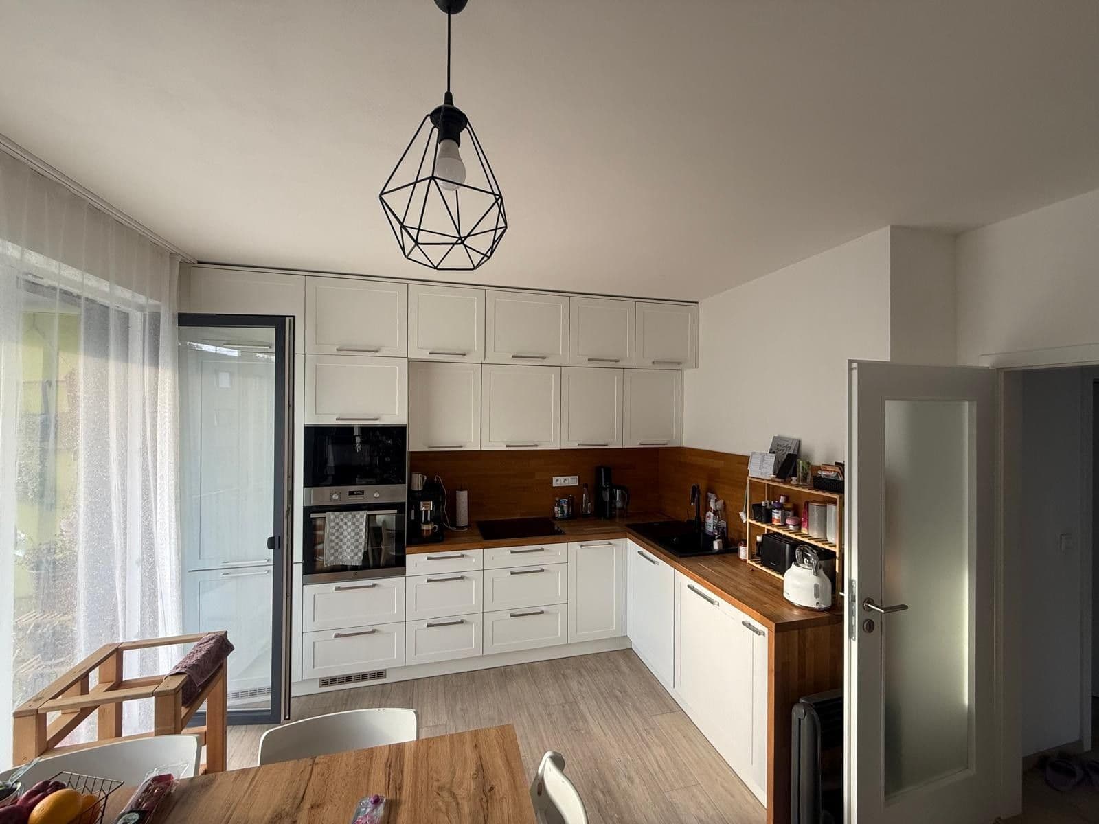 Pronájem bytu 3+kk 70 m², V Hliníkách, Chrudim, Pardubický kraj Pronájem bytu 3+kk 70 m², V Hliníkách, Chrudim, Pardubický kraj