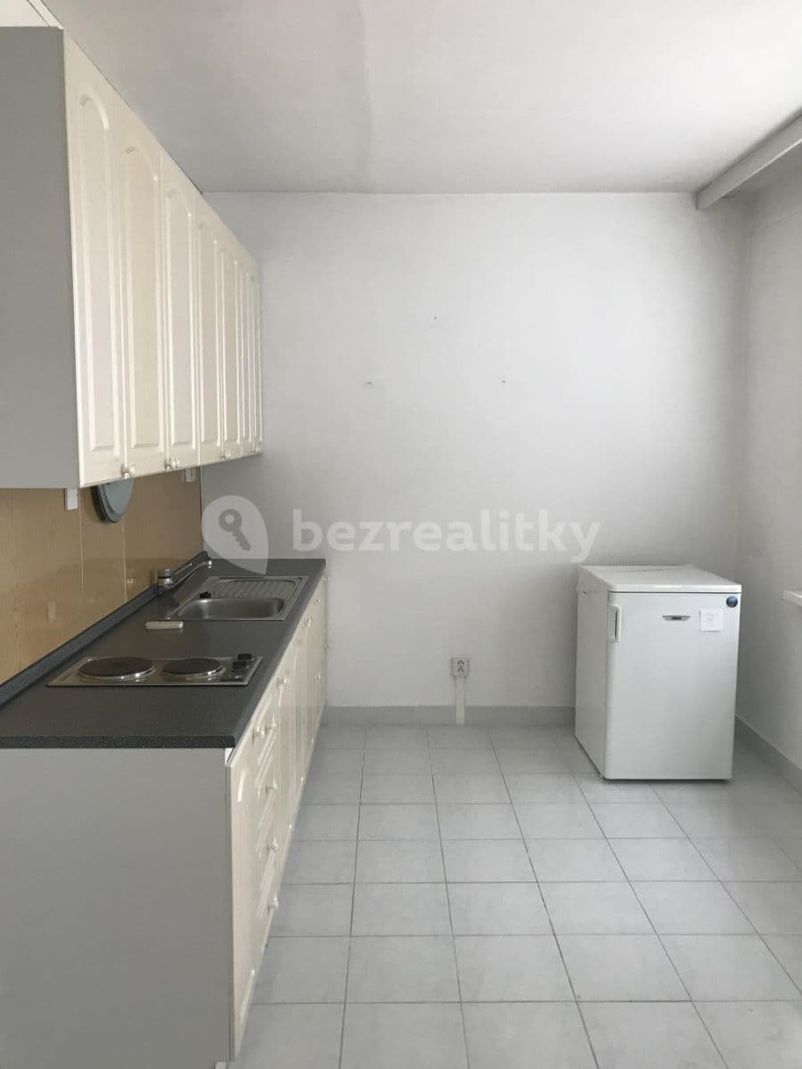 Pronájem bytu 3+1 63 m², Družstevní, Hlinsko, Pardubický kraj Pronájem bytu 3+1 63 m², Družstevní, Hlinsko, Pardubický kraj