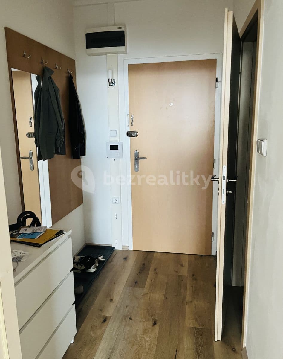 Pronájem bytu 2+kk 50 m², Pirinská, Praha, Praha Pronájem bytu 2+kk 50 m², Pirinská, Praha, Praha