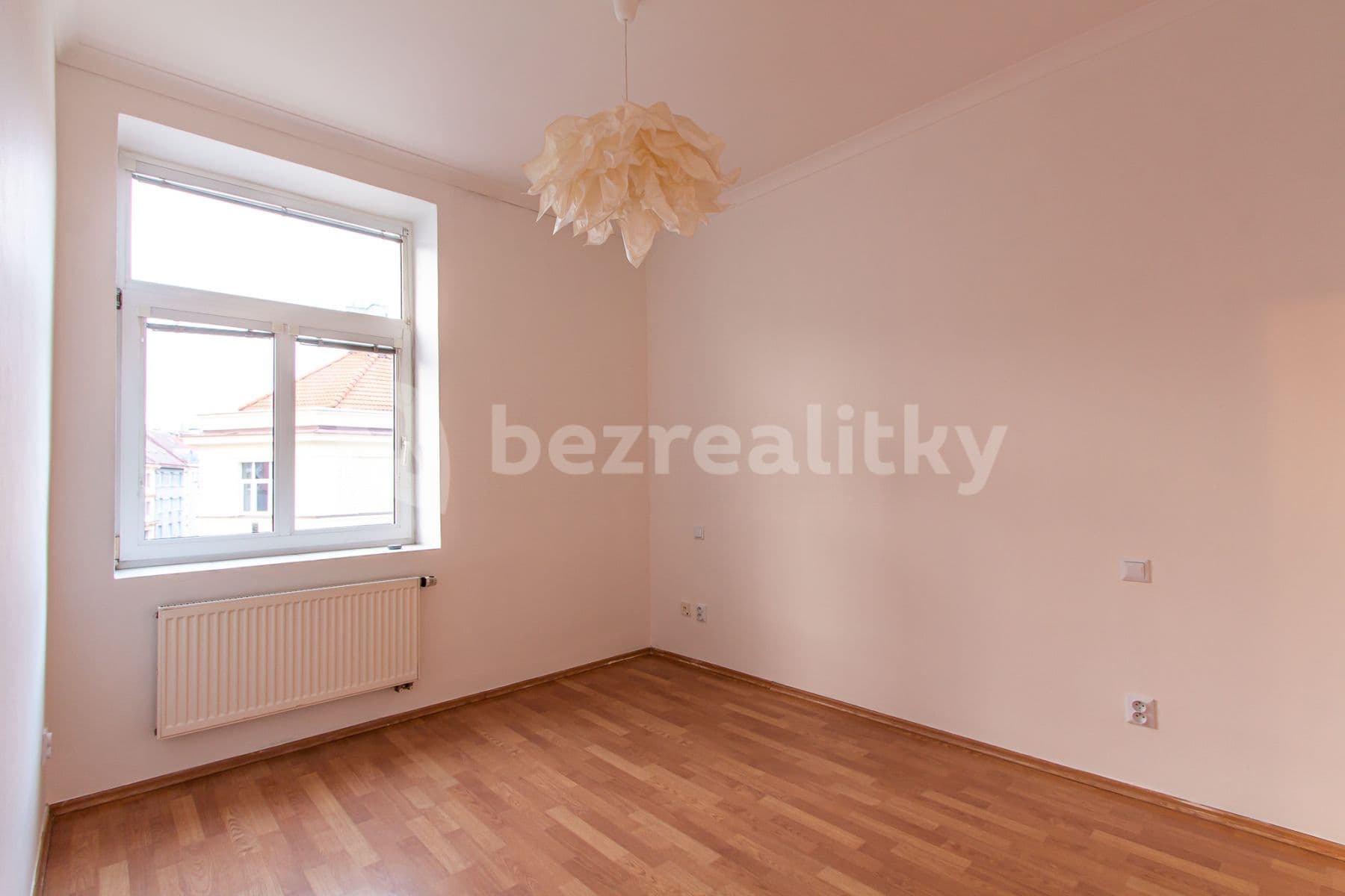 Pronájem bytu 3+1 78 m², Velehradská, Praha, Praha Pronájem bytu 3+1 78 m², Velehradská, Praha, Praha