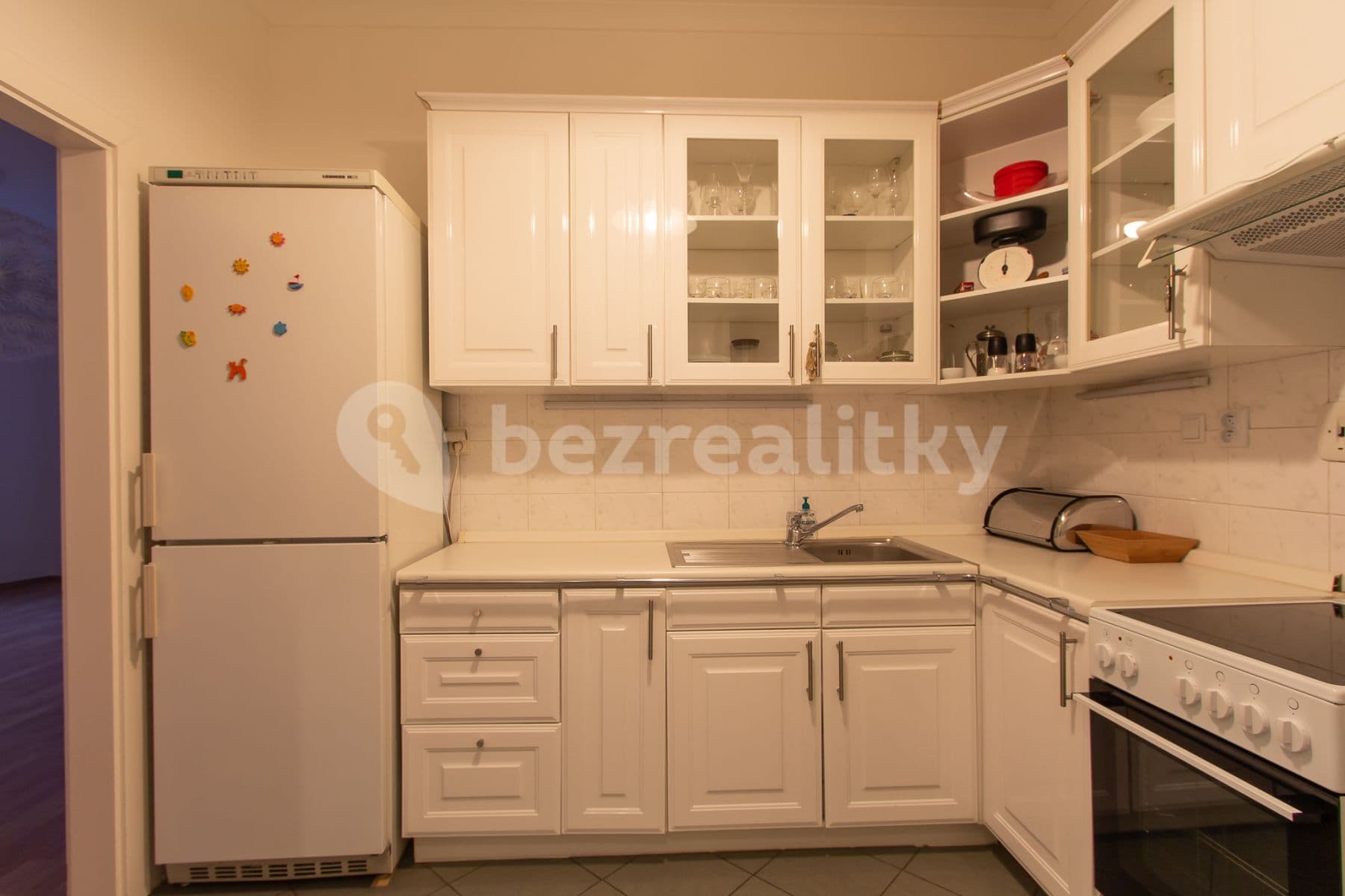 Pronájem bytu 3+1 78 m², Velehradská, Praha, Praha Pronájem bytu 3+1 78 m², Velehradská, Praha, Praha