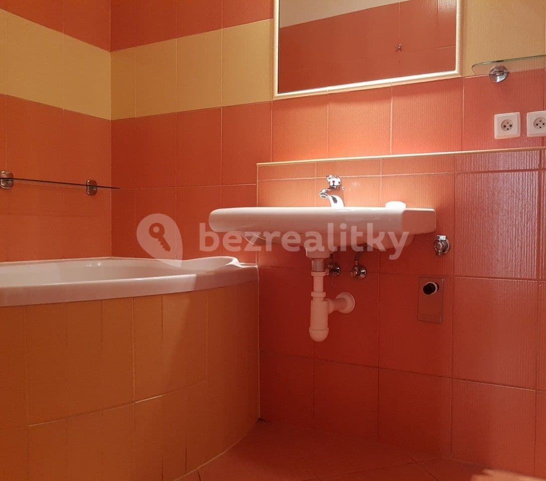 Pronájem bytu 2+kk 49 m², Voskovcova, Olomouc, Olomoucký kraj Pronájem bytu 2+kk 49 m², Voskovcova, Olomouc, Olomoucký kraj