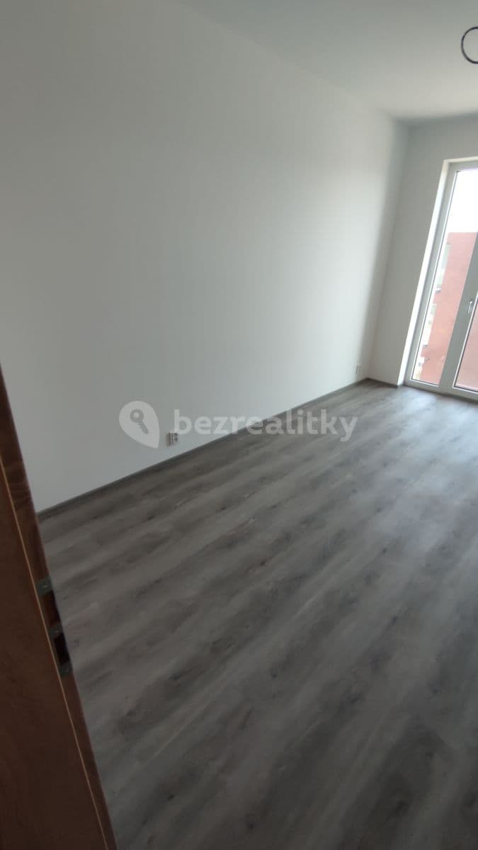 Pronájem bytu 2+kk 58 m², Generála Sedláčka, Brandýs nad Labem-Stará Boleslav, Středočeský kraj Pronájem bytu 2+kk 58 m², Generála Sedláčka, Brandýs nad Labem-Stará Boleslav, Středočeský kraj