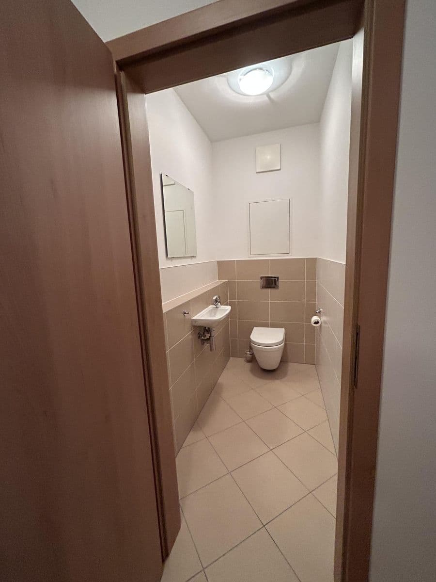Prodej bytu 2+kk 60 m², Kurta Konráda, Praha, Praha Prodej bytu 2+kk 60 m², Kurta Konráda, Praha, Praha