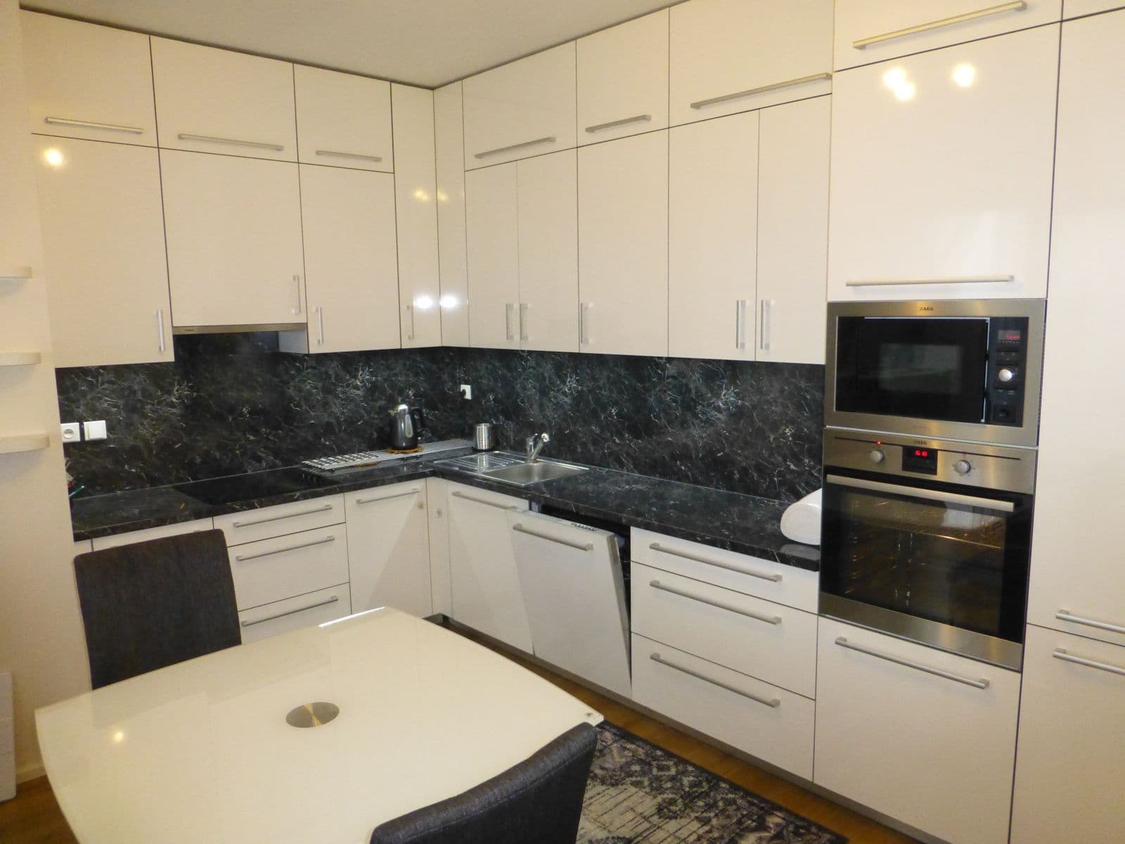 Pronájem bytu 3+kk 65 m², Silurská, Praha, Praha Pronájem bytu 3+kk 65 m², Silurská, Praha, Praha