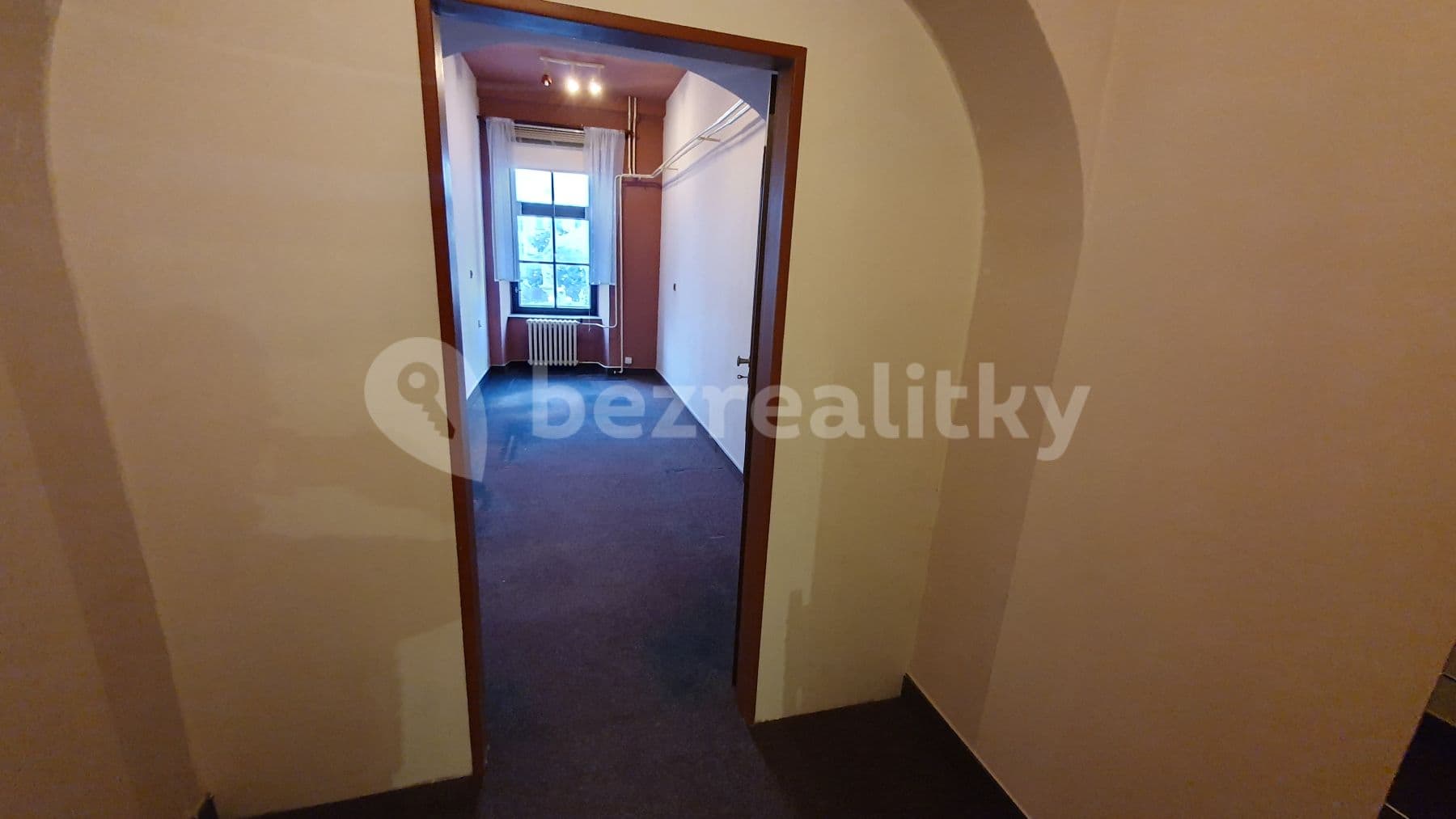 Pronájem kanceláře 18 m², náměstí Sigmunda Freuda, Příbor, Moravskoslezský kraj Pronájem kanceláře 18 m², náměstí Sigmunda Freuda, Příbor, Moravskoslezský kraj