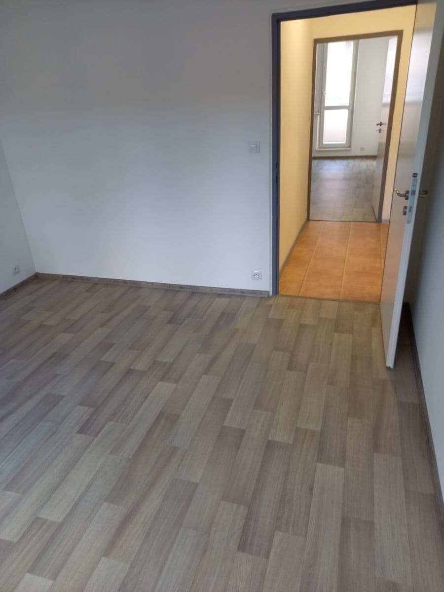 Prodej bytu 2+1 57 m², Souběžná, Brno, Jihomoravský kraj Prodej bytu 2+1 57 m², Souběžná, Brno, Jihomoravský kraj