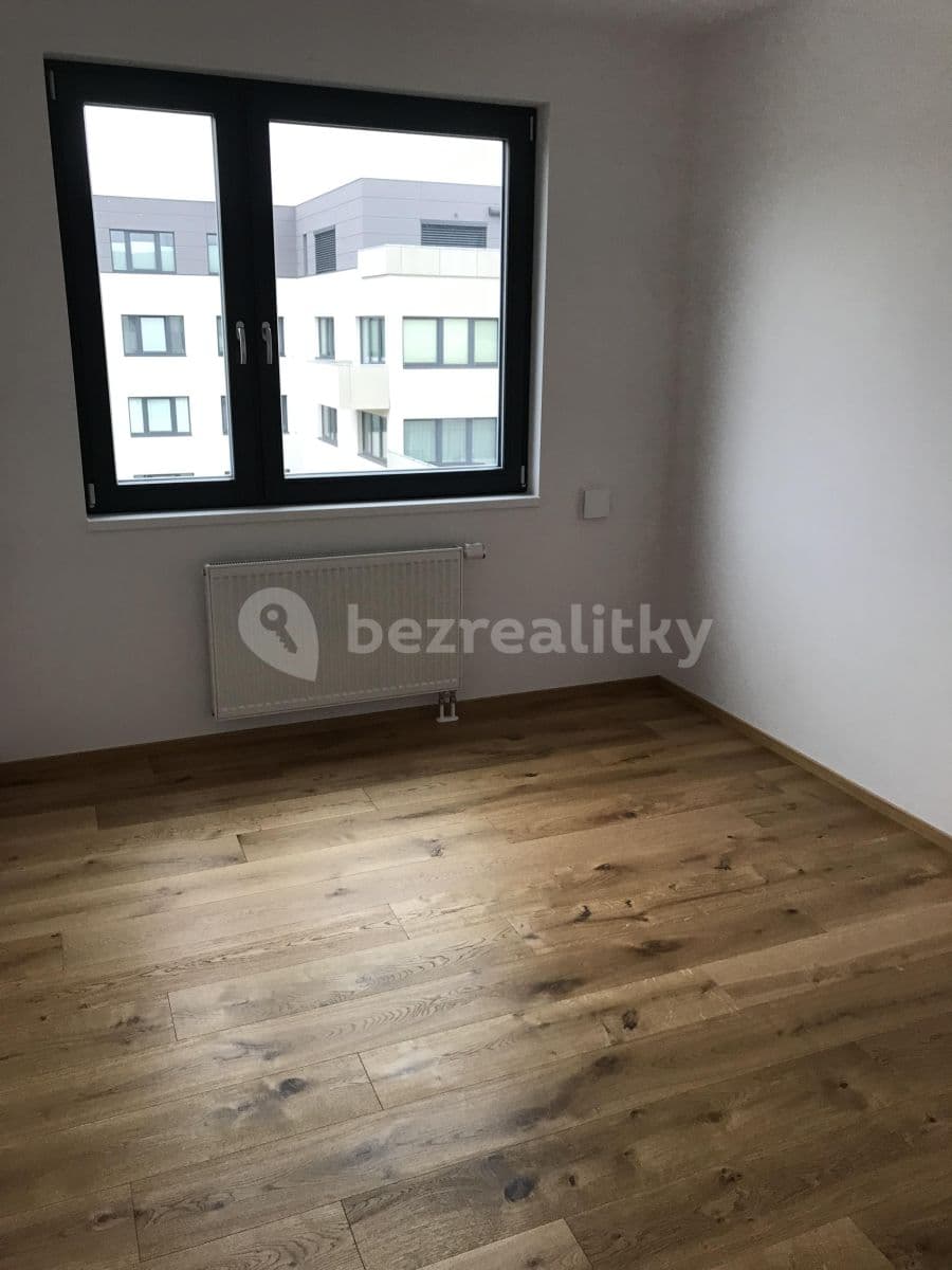 Pronájem bytu 2+kk 46 m², Horoměřice, Středočeský kraj Pronájem bytu 2+kk 46 m², Horoměřice, Středočeský kraj