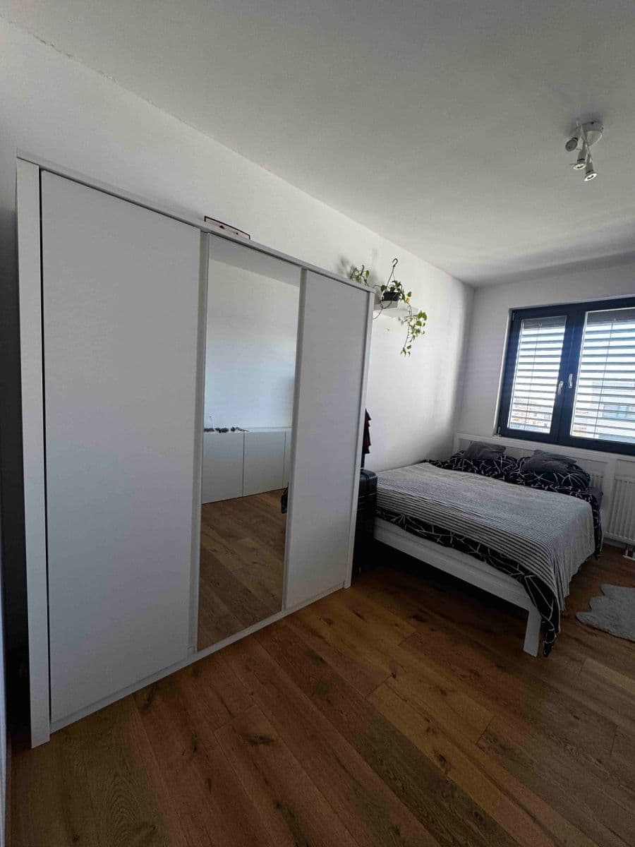 Pronájem bytu 2+kk 46 m², Horoměřice, Středočeský kraj Pronájem bytu 2+kk 46 m², Horoměřice, Středočeský kraj