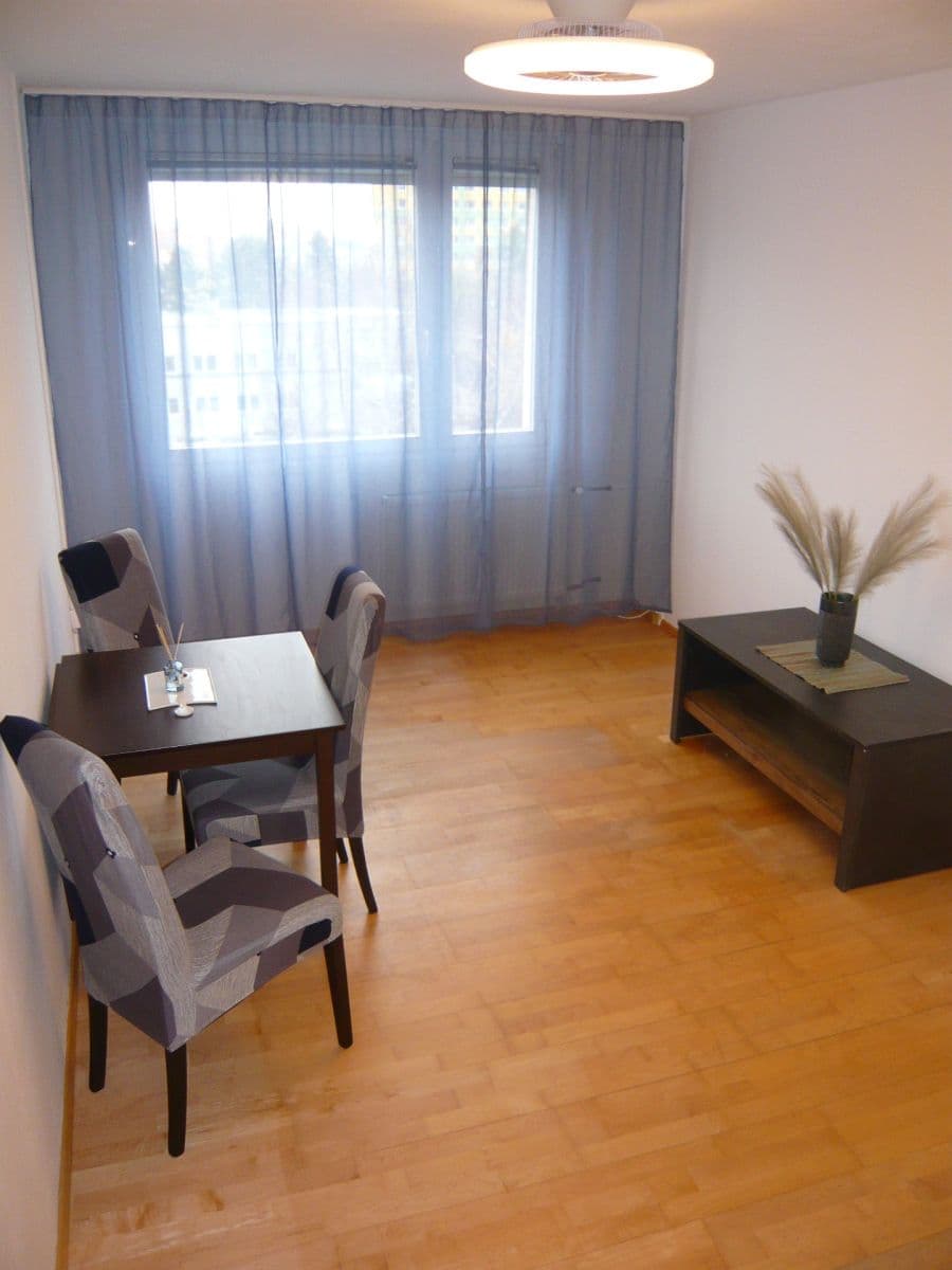 Pronájem bytu 2+kk 42 m², Doubravická, Praha, Praha Pronájem bytu 2+kk 42 m², Doubravická, Praha, Praha