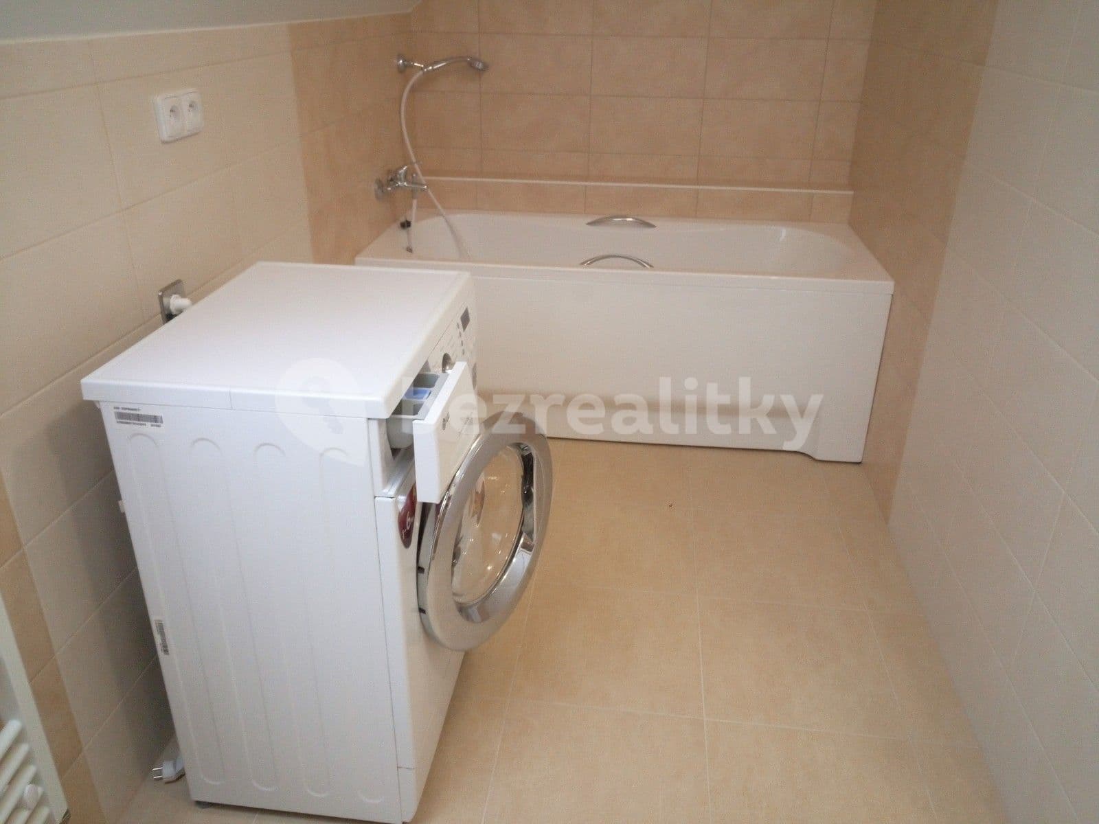 Pronájem bytu 2+kk 73 m², Zálesí, Úvaly, Středočeský kraj Pronájem bytu 2+kk 73 m², Zálesí, Úvaly, Středočeský kraj