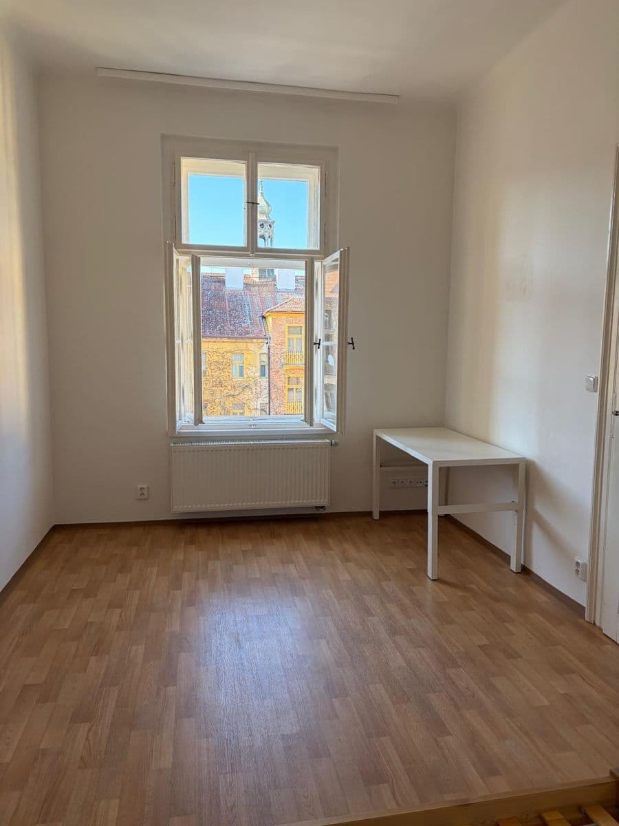 Pronájem bytu 2+kk 36 m², Boleslavova, Praha, Praha Pronájem bytu 2+kk 36 m², Boleslavova, Praha, Praha
