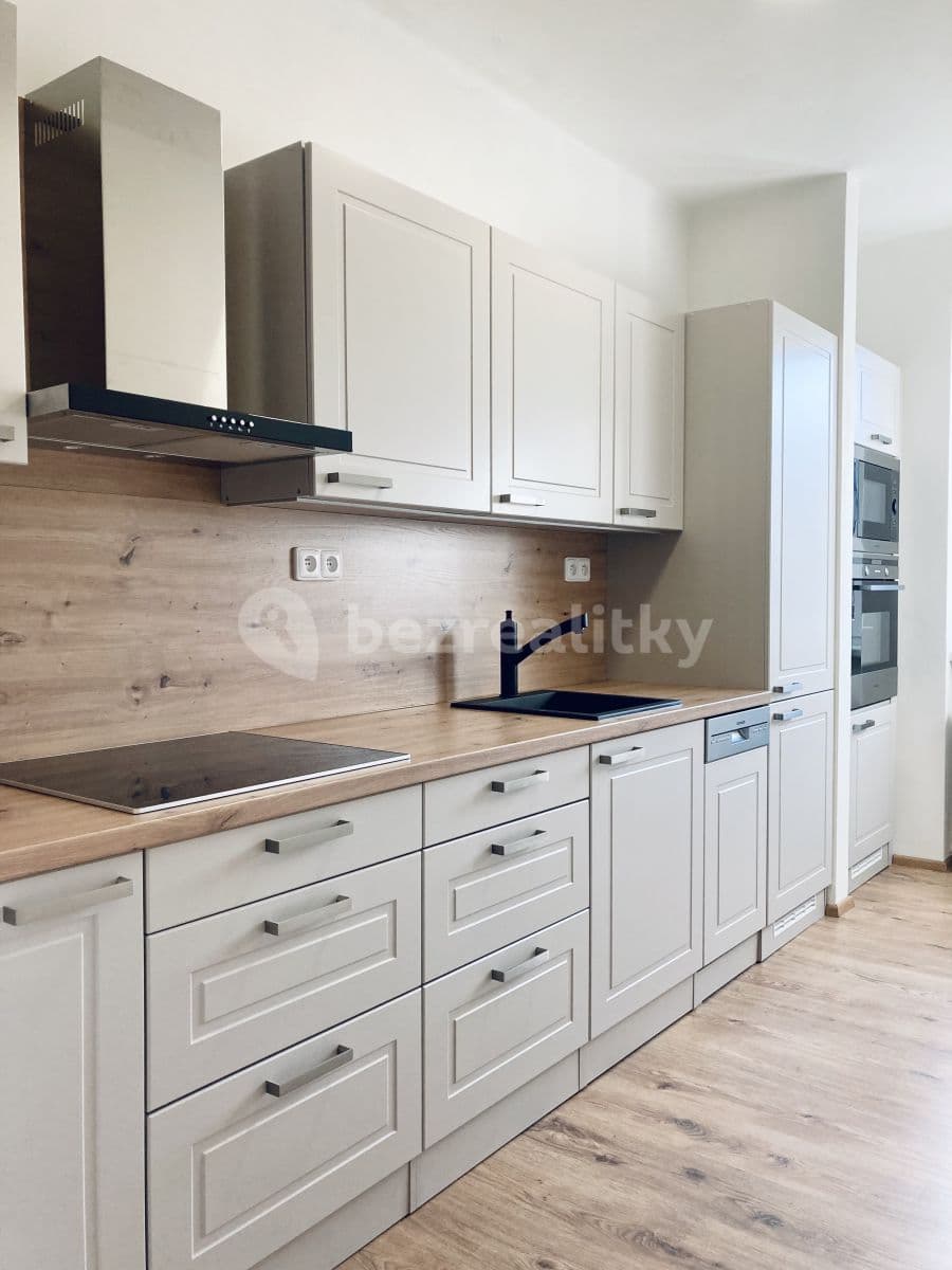 Pronájem bytu 2+1 60 m², Korunní, Ostrava, Moravskoslezský kraj Pronájem bytu 2+1 60 m², Korunní, Ostrava, Moravskoslezský kraj