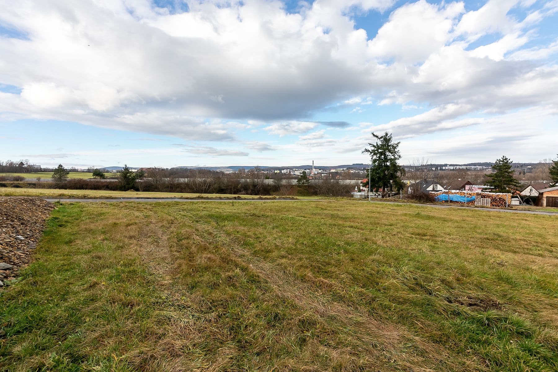 Prodej pozemku 1.097 m², Stará Huť, Stará Huť, Středočeský kraj Prodej pozemku 1.097 m², Stará Huť, Stará Huť, Středočeský kraj