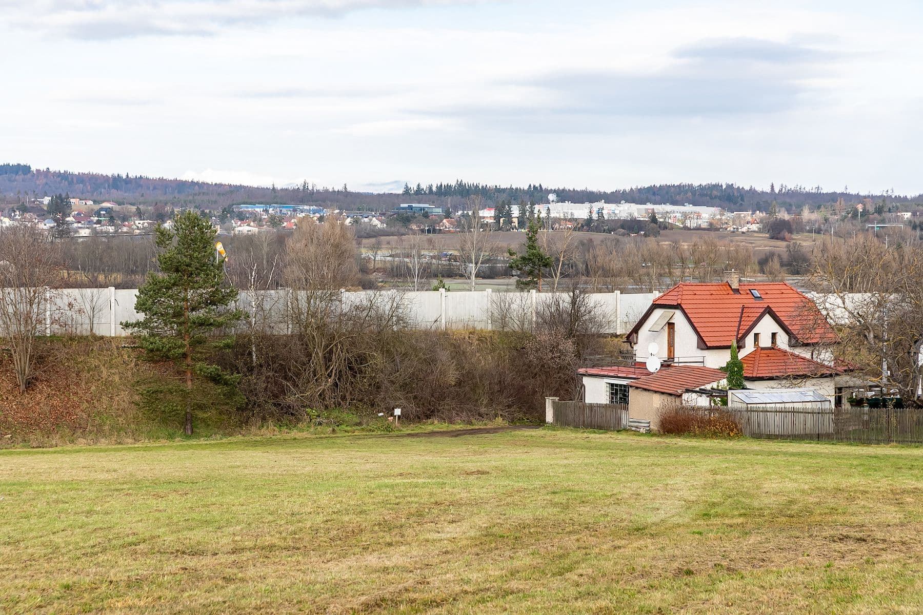 Prodej pozemku 1.097 m², Stará Huť, Stará Huť, Středočeský kraj Prodej pozemku 1.097 m², Stará Huť, Stará Huť, Středočeský kraj