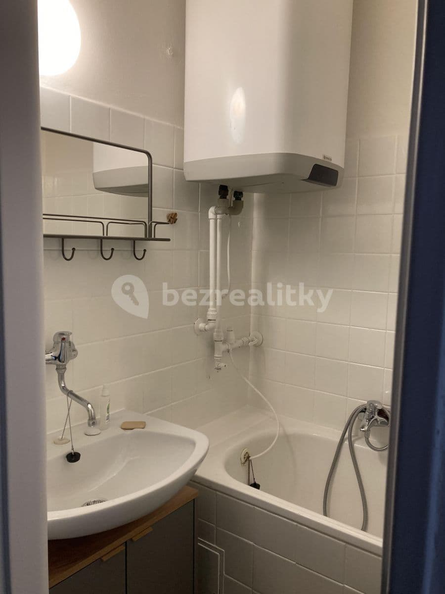 Pronájem bytu 3+1 78 m², Otakara Kubína, Boskovice, Jihomoravský kraj Pronájem bytu 3+1 78 m², Otakara Kubína, Boskovice, Jihomoravský kraj