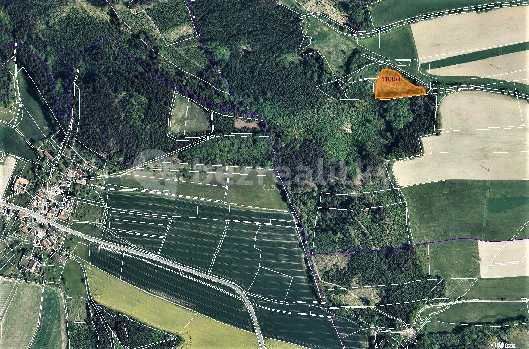 Prodej pozemku 8.415 m², Libchavy, Pardubický kraj