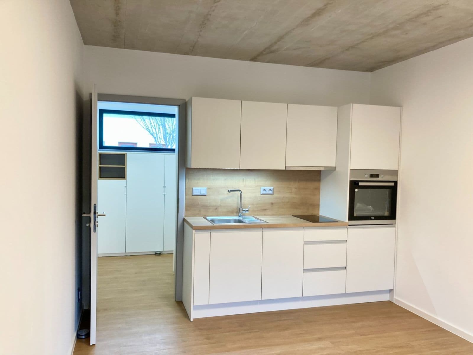 Pronájem bytu 1+kk 27 m², Brno, Jihomoravský kraj Pronájem bytu 1+kk 27 m², Brno, Jihomoravský kraj