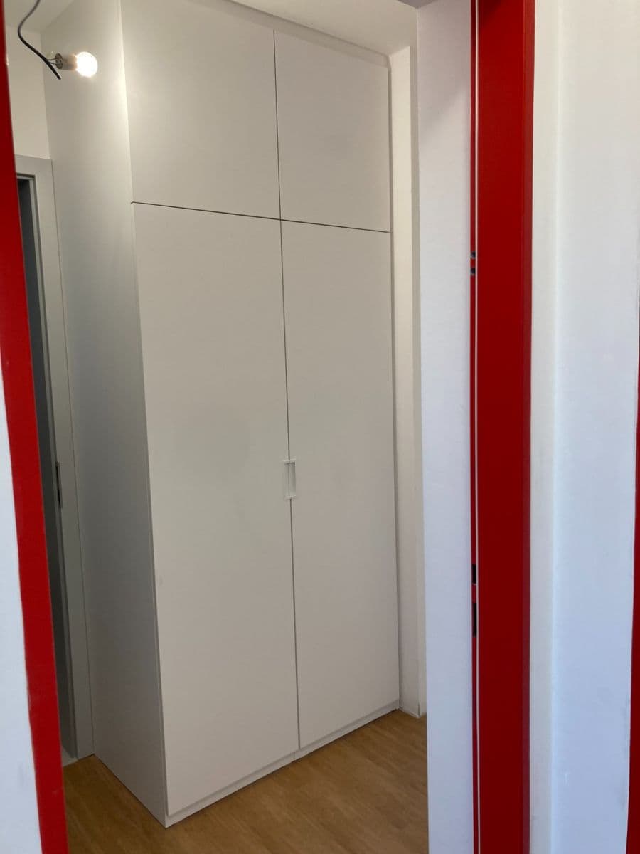 Pronájem bytu 1+kk 27 m², Brno, Jihomoravský kraj Pronájem bytu 1+kk 27 m², Brno, Jihomoravský kraj