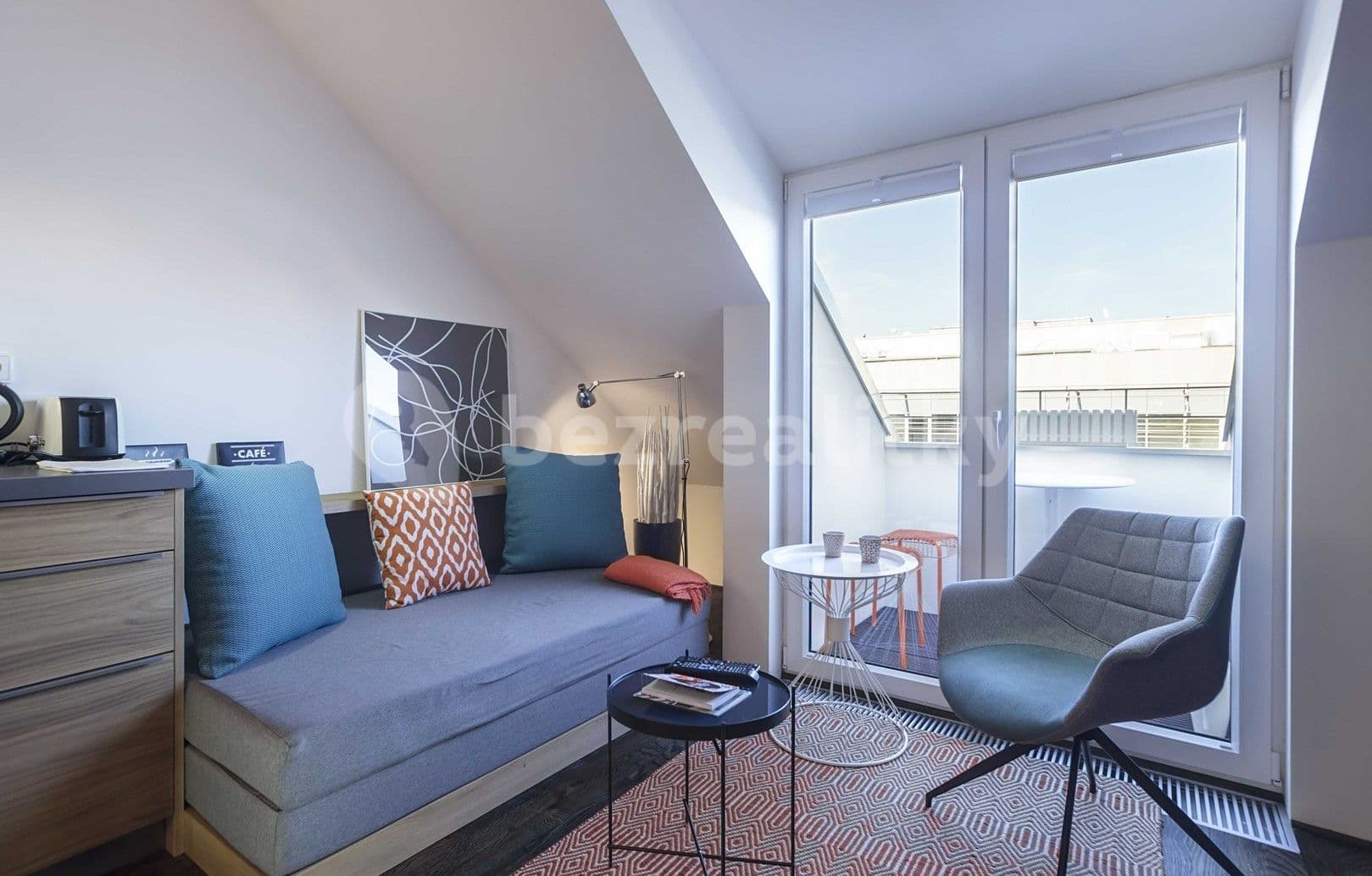 Pronájem bytu 2+kk 70 m², U Parního mlýna, Praha, Praha Pronájem bytu 2+kk 70 m², U Parního mlýna, Praha, Praha