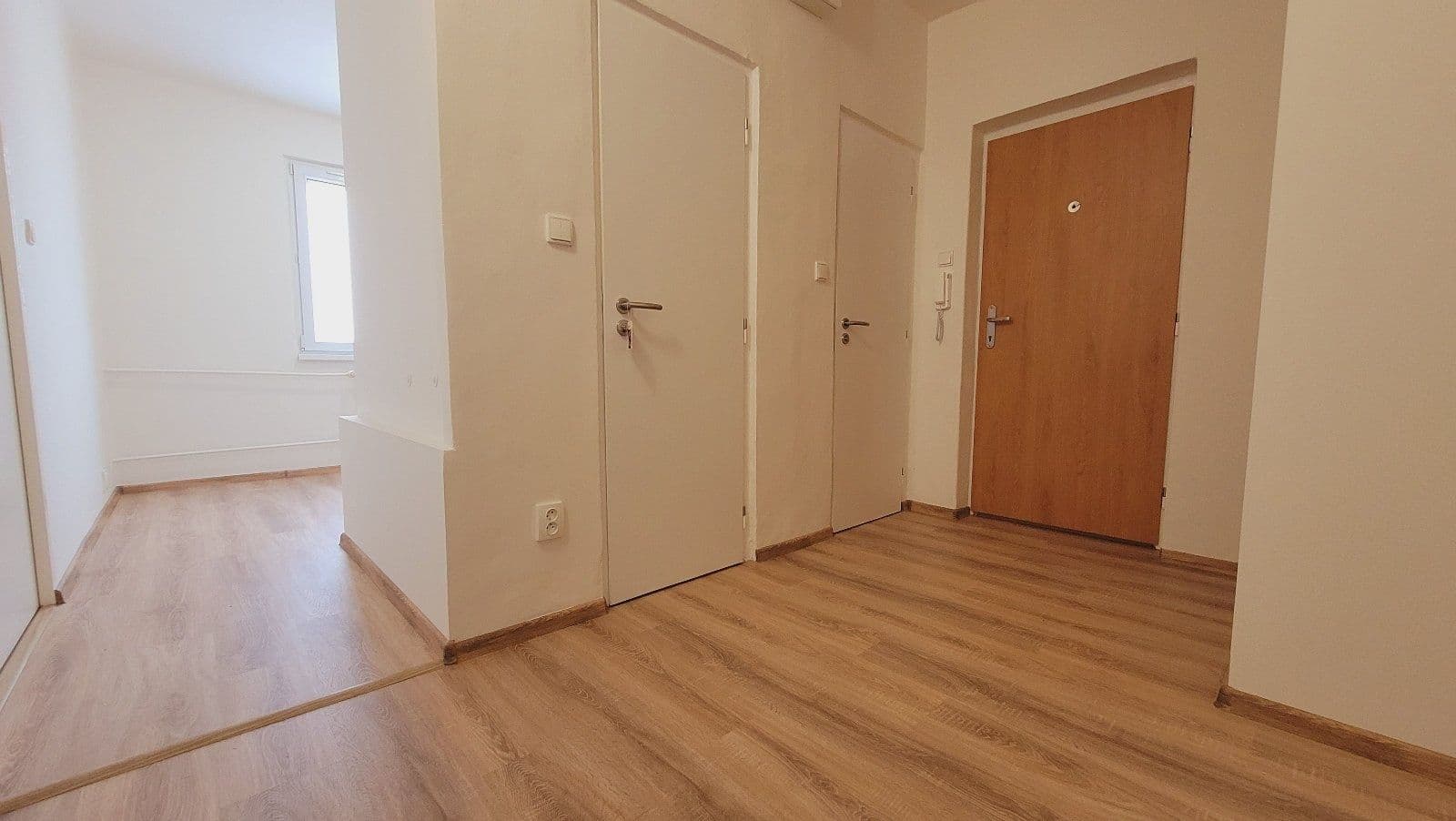 Pronájem bytu 2+1 54 m², Cihelní, Karviná, Moravskoslezský kraj Pronájem bytu 2+1 54 m², Cihelní, Karviná, Moravskoslezský kraj