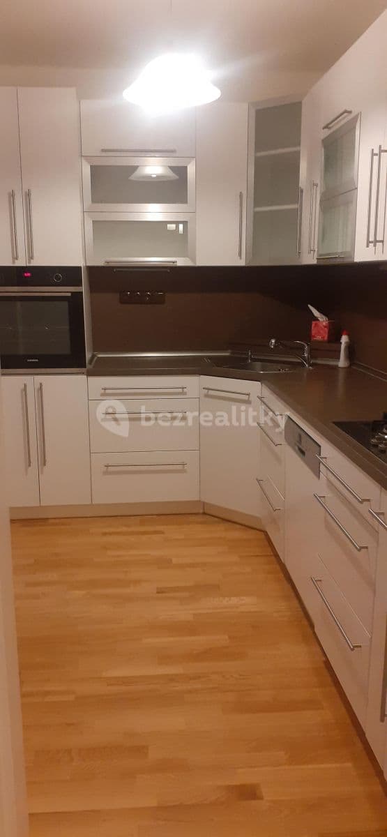 Pronájem bytu 4+1 105 m², Na Balkáně, Praha, Praha Pronájem bytu 4+1 105 m², Na Balkáně, Praha, Praha