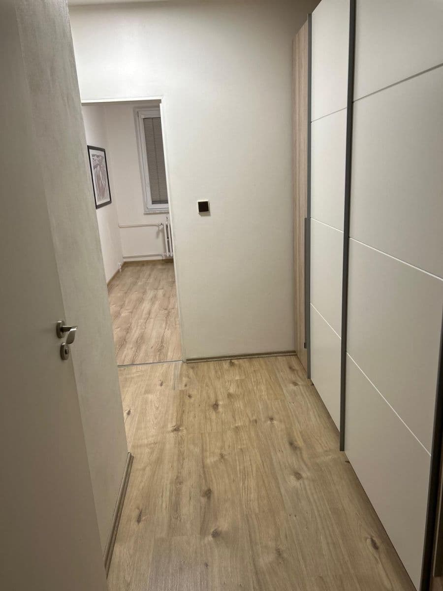 Pronájem bytu 2+kk 43 m², Modrá, Praha, Praha Pronájem bytu 2+kk 43 m², Modrá, Praha, Praha