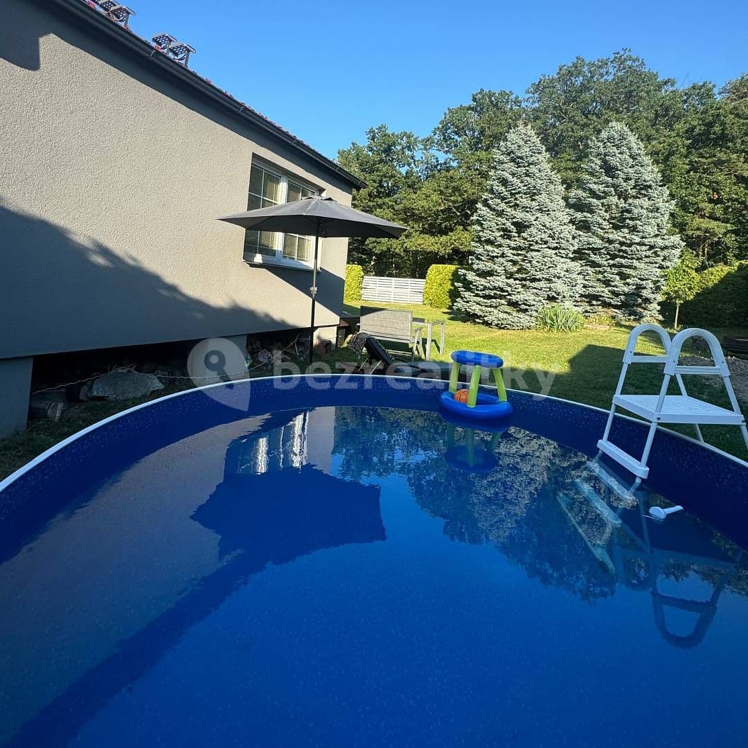 Pronájem chaty, chalupy, Mníšek pod Brdy, Středočeský kraj Pronájem chaty, chalupy, Mníšek pod Brdy, Středočeský kraj