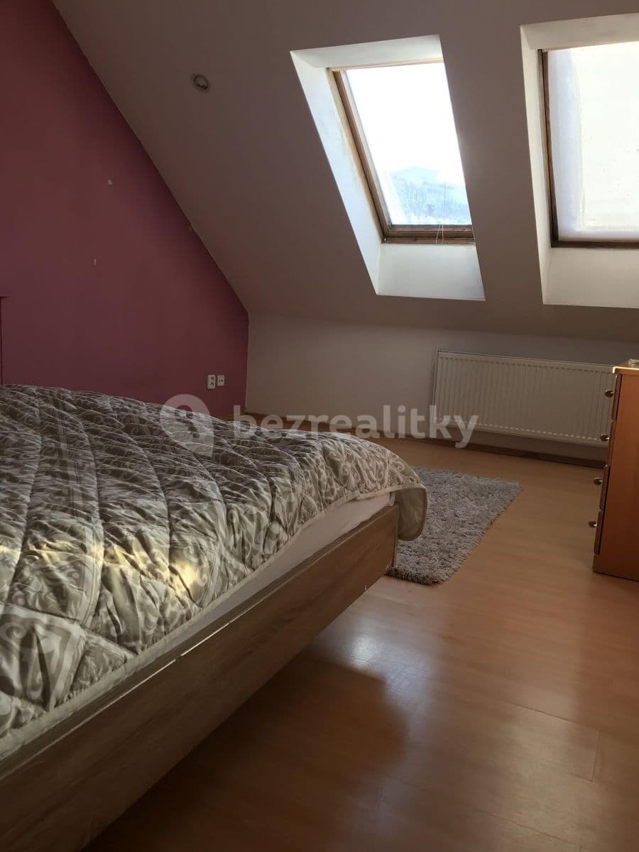 Pronájem bytu 3+kk 80 m², Patejdlova, Kladno, Středočeský kraj Pronájem bytu 3+kk 80 m², Patejdlova, Kladno, Středočeský kraj