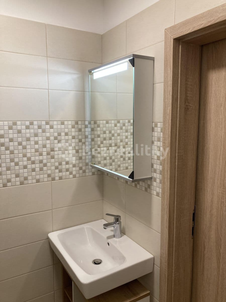 Pronájem bytu 1+1 34 m², Vysoká, Středočeský kraj Pronájem bytu 1+1 34 m², Vysoká, Středočeský kraj