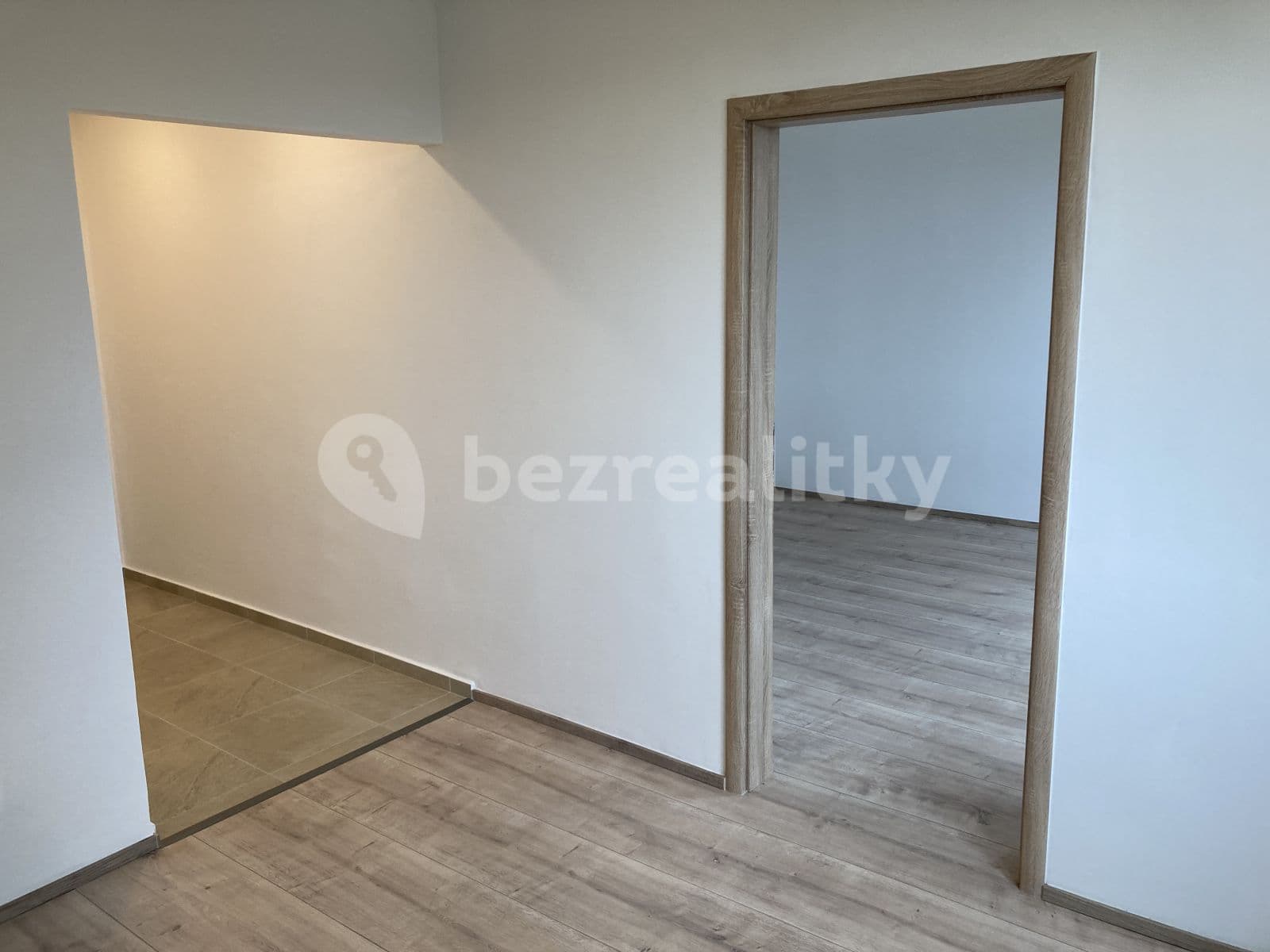 Pronájem bytu 1+1 34 m², Vysoká, Středočeský kraj Pronájem bytu 1+1 34 m², Vysoká, Středočeský kraj