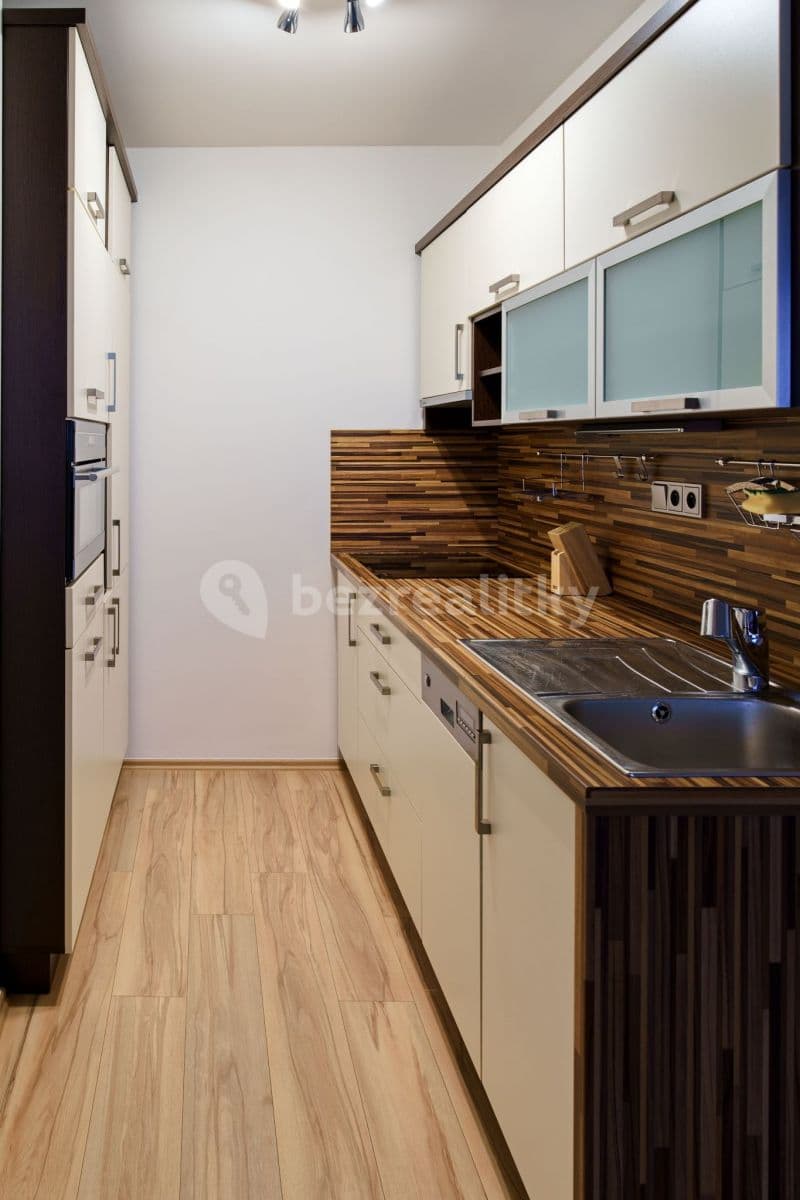 Pronájem bytu 2+kk 45 m², Křejpského, Praha, Praha Pronájem bytu 2+kk 45 m², Křejpského, Praha, Praha