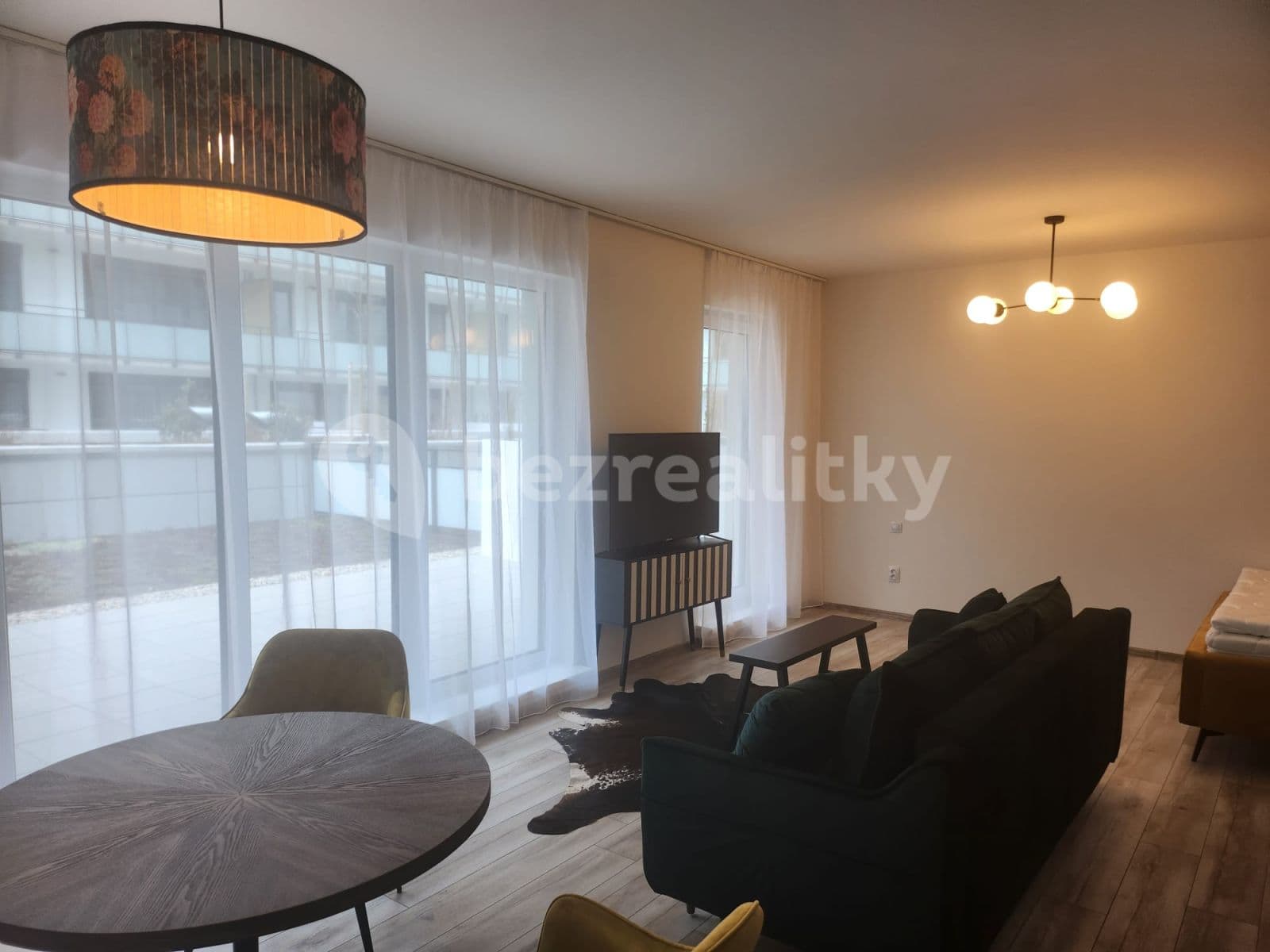 Pronájem bytu 1+kk 50 m², České Budějovice, Jihočeský kraj Pronájem bytu 1+kk 50 m², České Budějovice, Jihočeský kraj