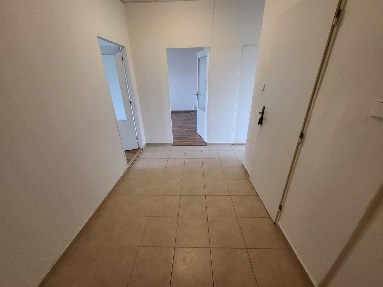 Pronájem bytu 3+1 69 m², Kořenského, Karviná, Moravskoslezský kraj Pronájem bytu 3+1 69 m², Kořenského, Karviná, Moravskoslezský kraj