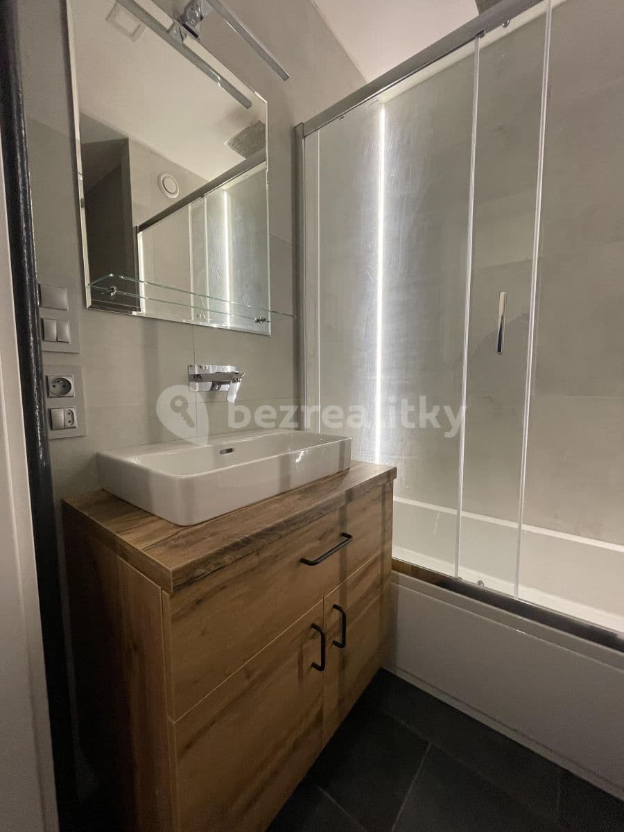 Pronájem bytu 2+1 54 m², Krásného, Praha, Praha Pronájem bytu 2+1 54 m², Krásného, Praha, Praha