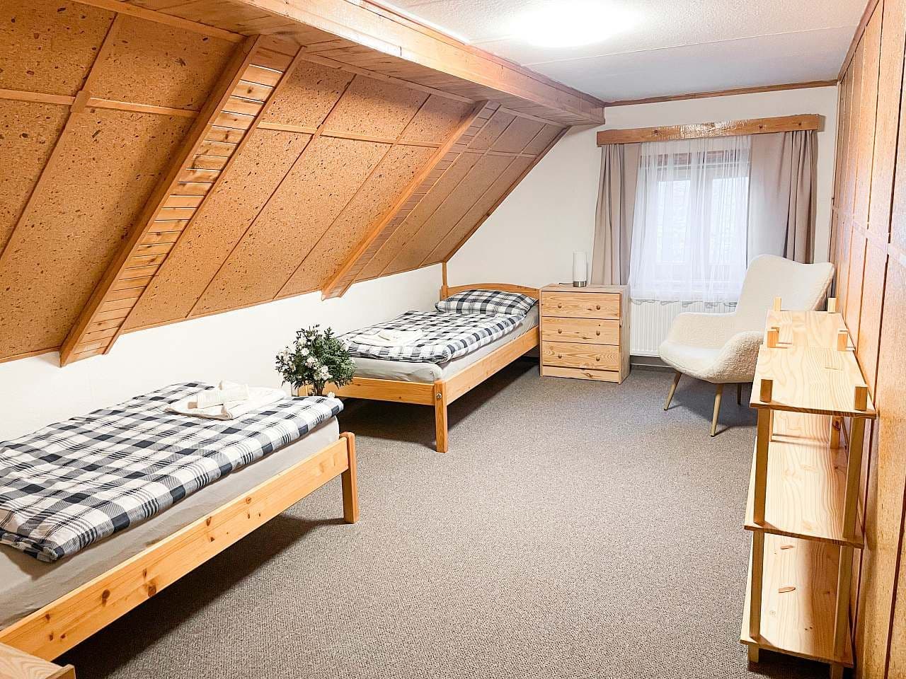 Pronájem chaty, chalupy, Černý Důl, Královéhradecký kraj Pronájem chaty, chalupy, Černý Důl, Královéhradecký kraj