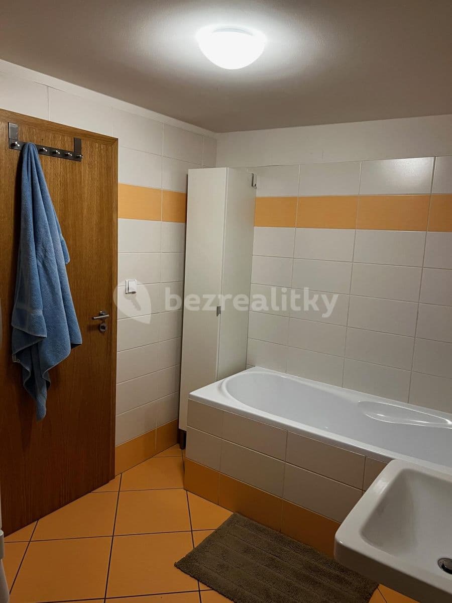 Pronájem bytu 3+kk 80 m², Kovářská, Praha, Praha Pronájem bytu 3+kk 80 m², Kovářská, Praha, Praha
