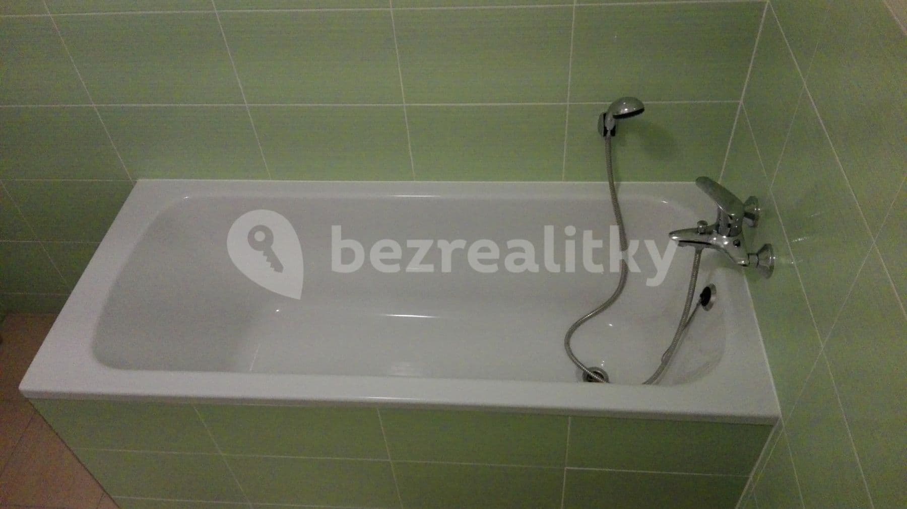 Pronájem bytu 2+kk 38 m², Táborská, Brno, Jihomoravský kraj Pronájem bytu 2+kk 38 m², Táborská, Brno, Jihomoravský kraj