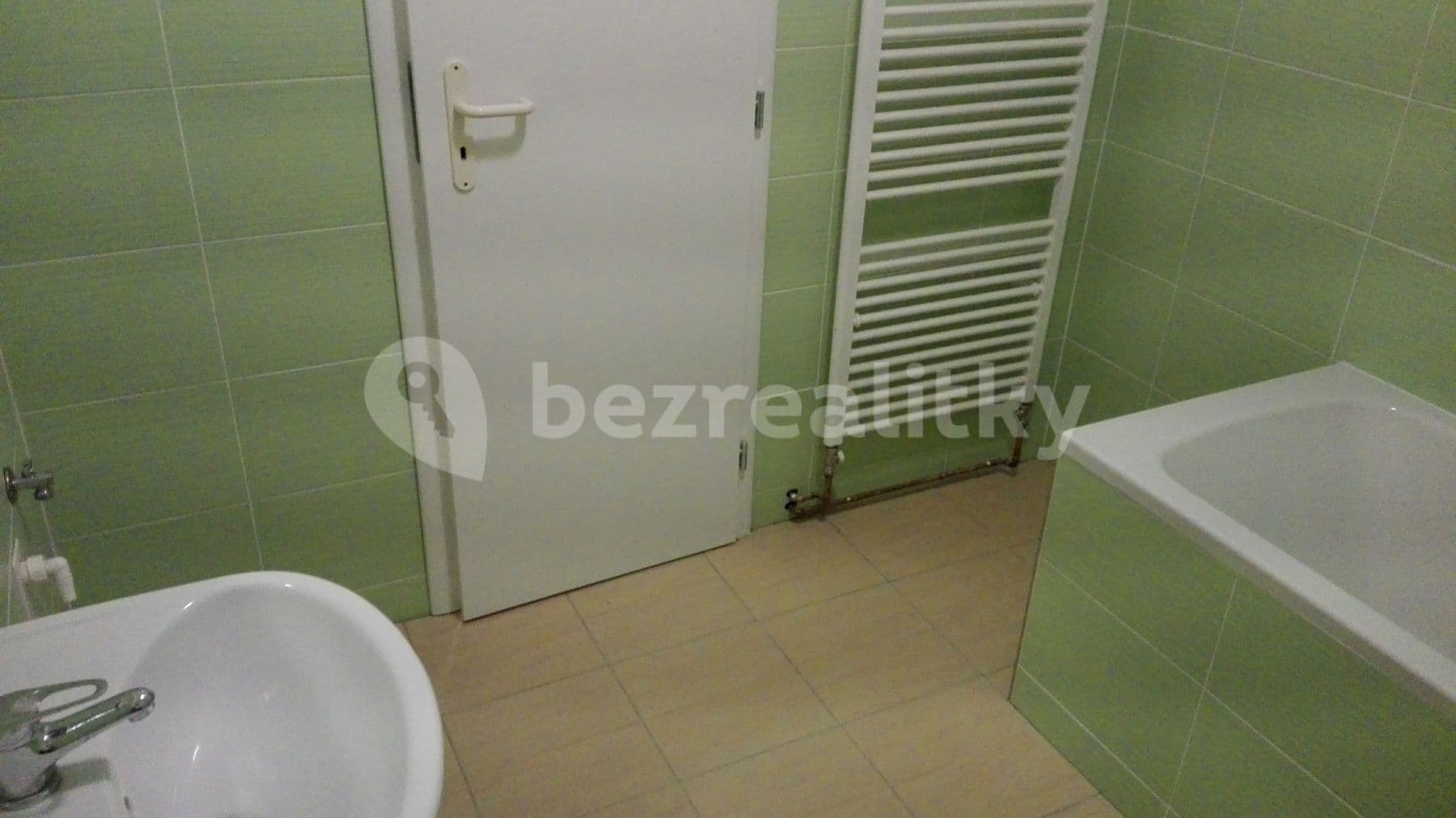 Pronájem bytu 2+kk 38 m², Táborská, Brno, Jihomoravský kraj Pronájem bytu 2+kk 38 m², Táborská, Brno, Jihomoravský kraj