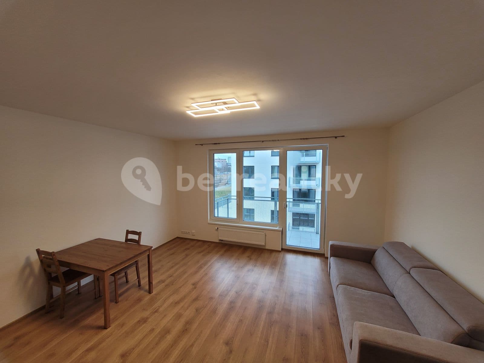 Pronájem bytu 1+kk 43 m², Čerpadlová, Praha, Praha Pronájem bytu 1+kk 43 m², Čerpadlová, Praha, Praha