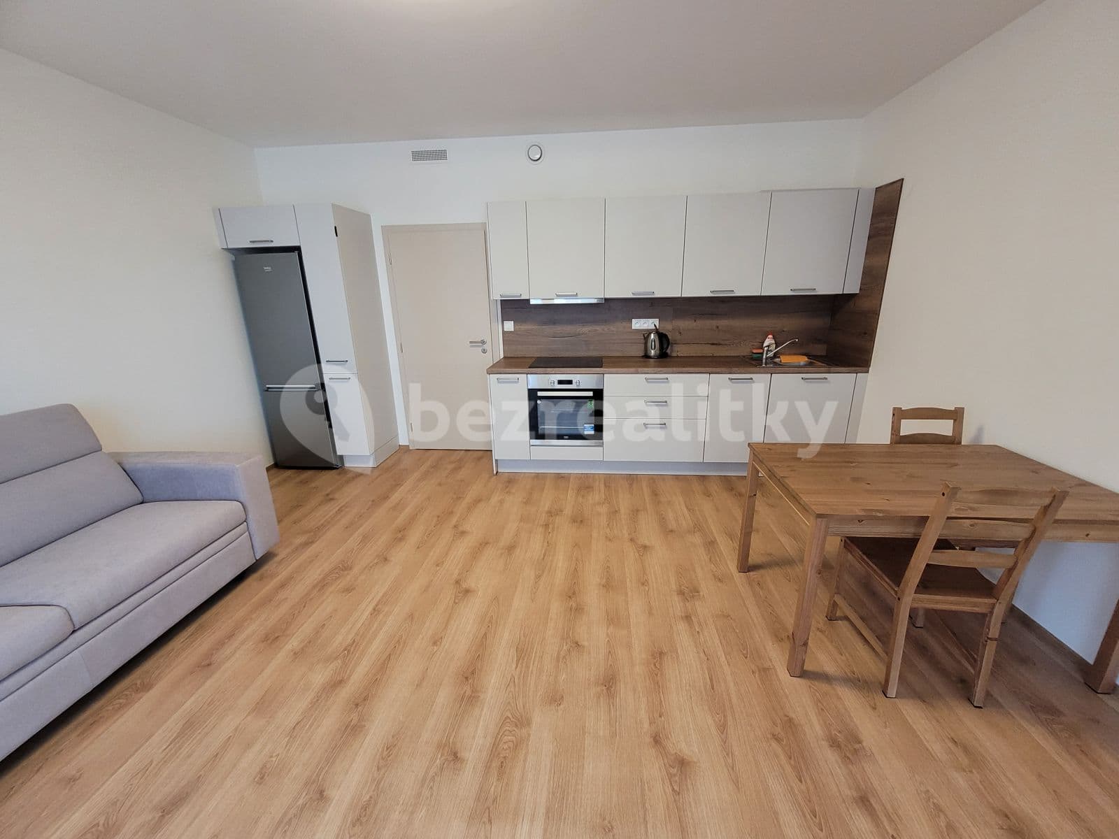 Pronájem bytu 1+kk 43 m², Čerpadlová, Praha, Praha Pronájem bytu 1+kk 43 m², Čerpadlová, Praha, Praha