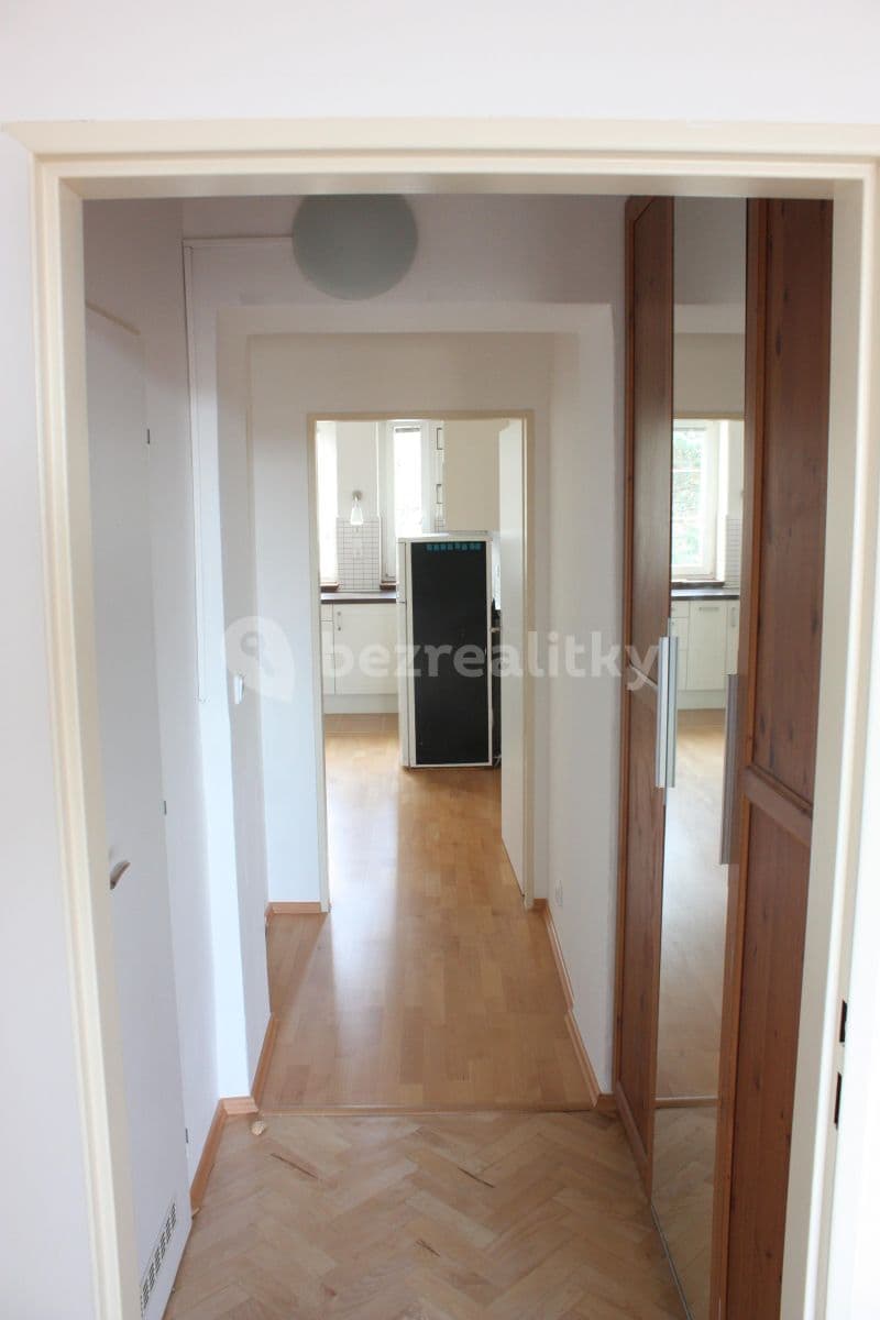 Pronájem bytu 2+1 66 m², U Lesíka, Praha, Praha Pronájem bytu 2+1 66 m², U Lesíka, Praha, Praha
