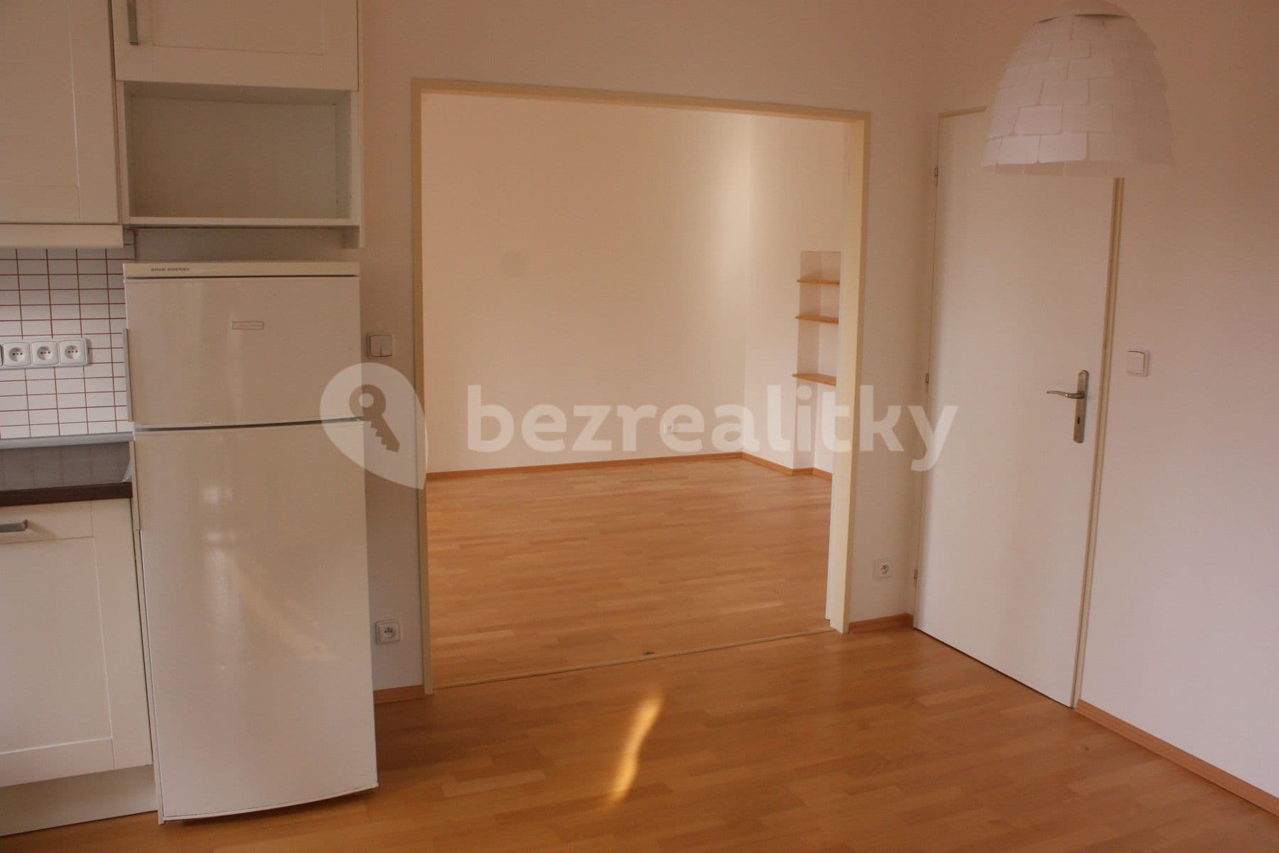 Pronájem bytu 2+1 66 m², U Lesíka, Praha, Praha Pronájem bytu 2+1 66 m², U Lesíka, Praha, Praha