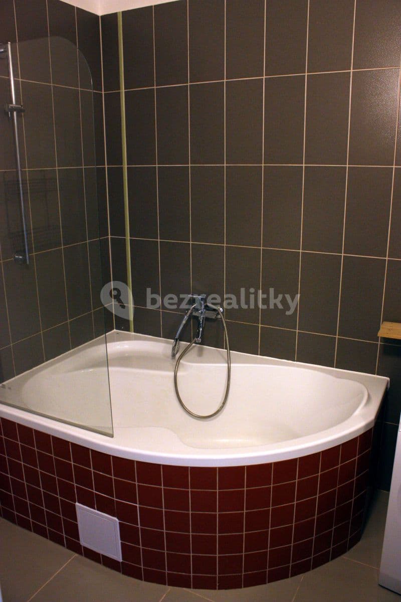 Pronájem bytu 2+1 66 m², U Lesíka, Praha, Praha Pronájem bytu 2+1 66 m², U Lesíka, Praha, Praha