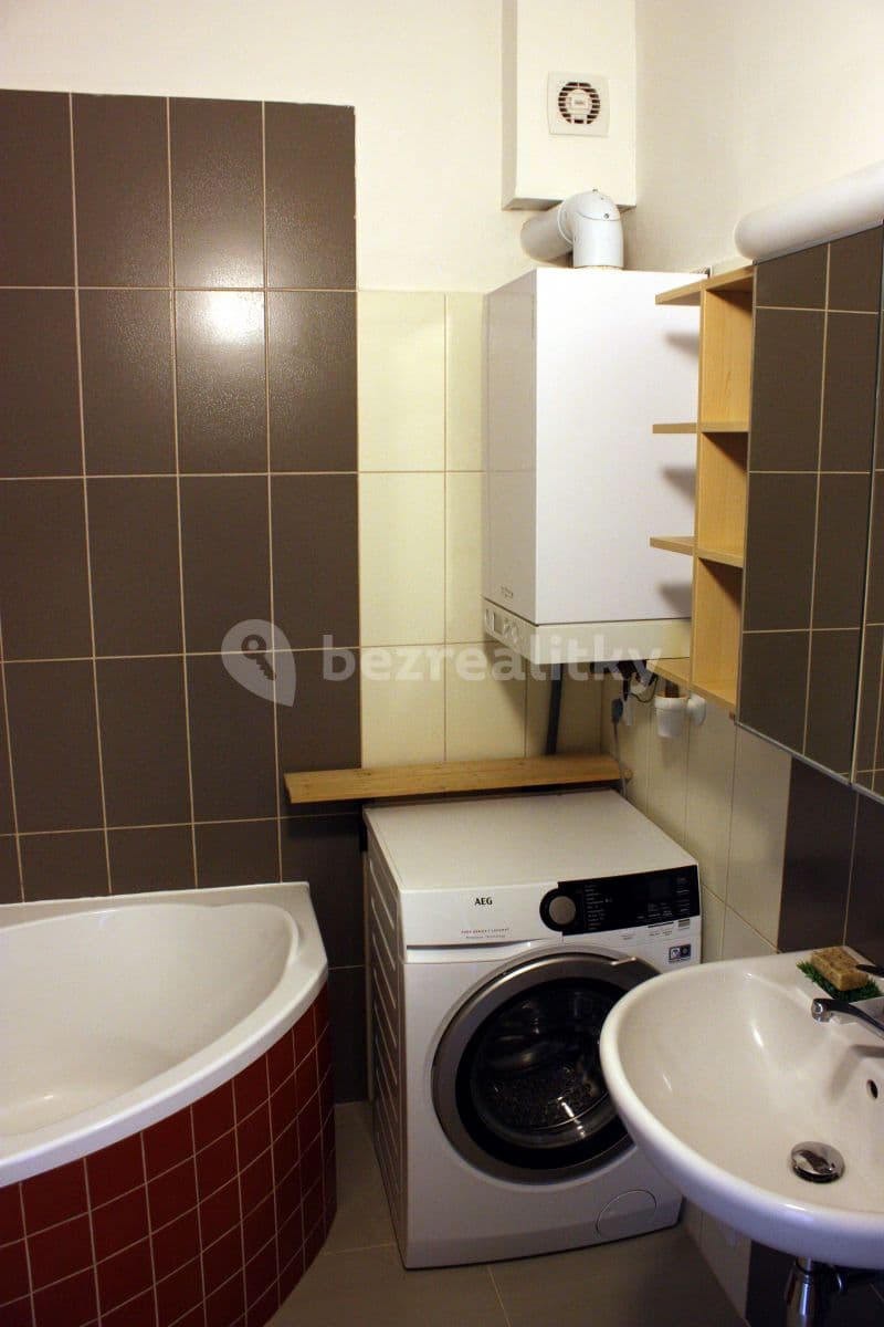 Pronájem bytu 2+1 66 m², U Lesíka, Praha, Praha Pronájem bytu 2+1 66 m², U Lesíka, Praha, Praha