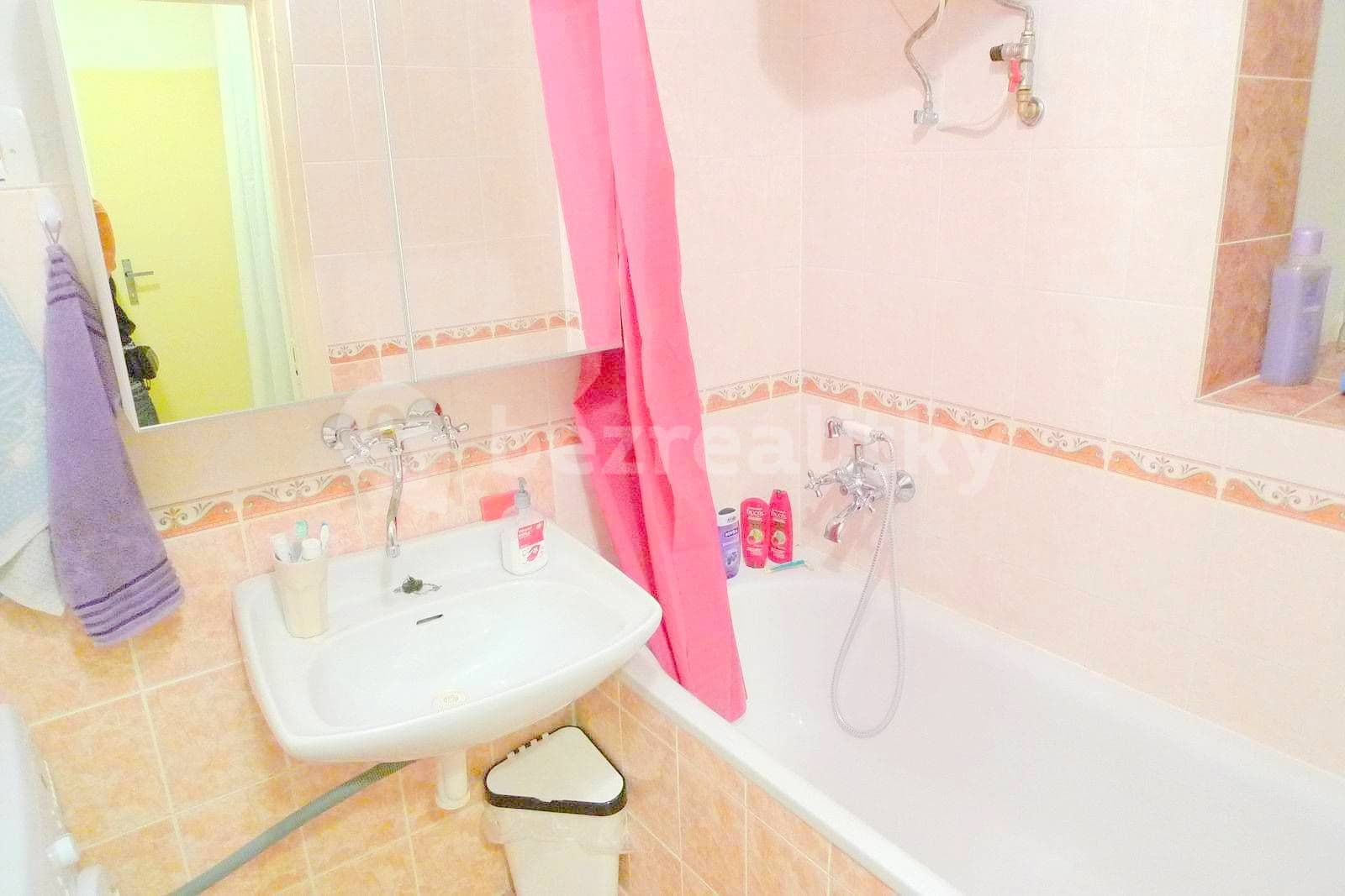 Pronájem bytu 3+1 21 m², Sochařská, Praha, Praha Pronájem bytu 3+1 21 m², Sochařská, Praha, Praha