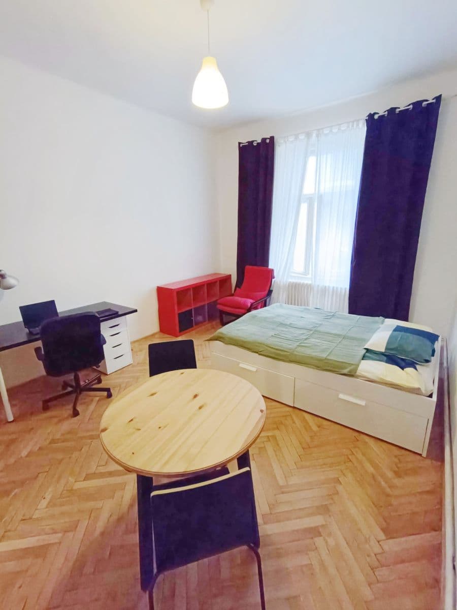 Pronájem bytu 3+1 21 m², Sochařská, Praha, Praha Pronájem bytu 3+1 21 m², Sochařská, Praha, Praha