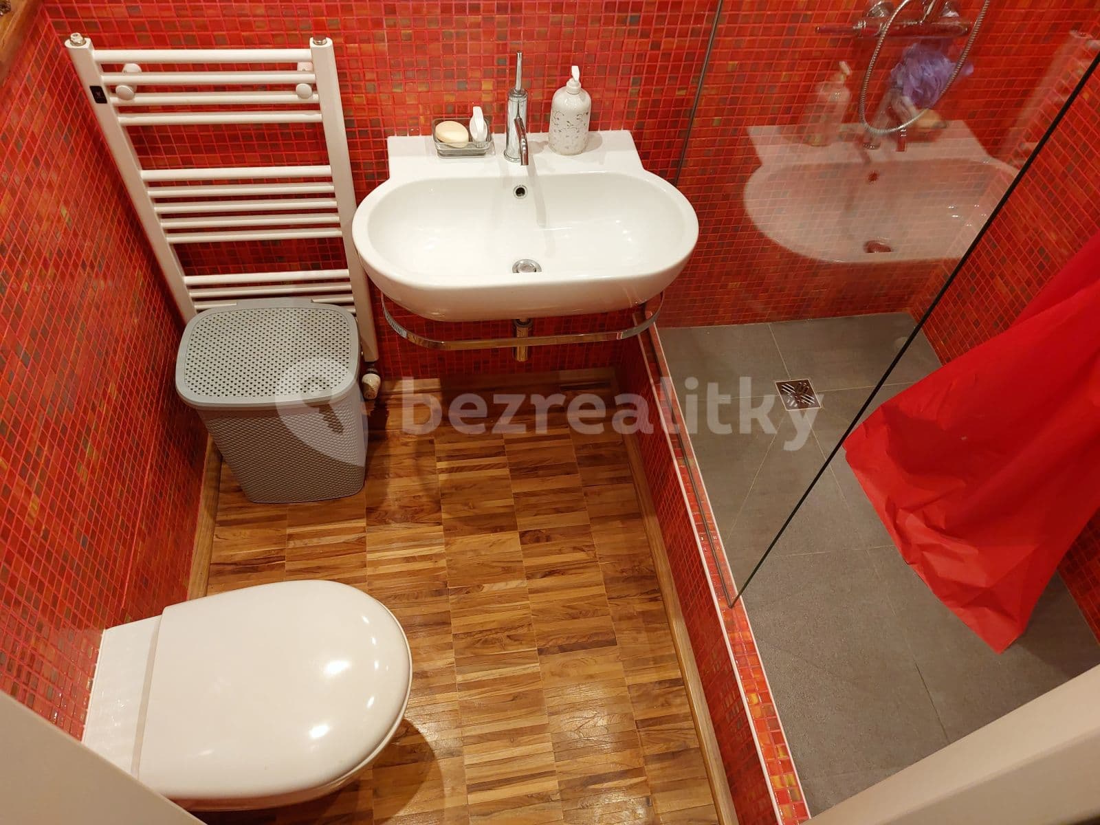 Pronájem bytu 3+1 100 m², Skořepka, Praha, Praha Pronájem bytu 3+1 100 m², Skořepka, Praha, Praha