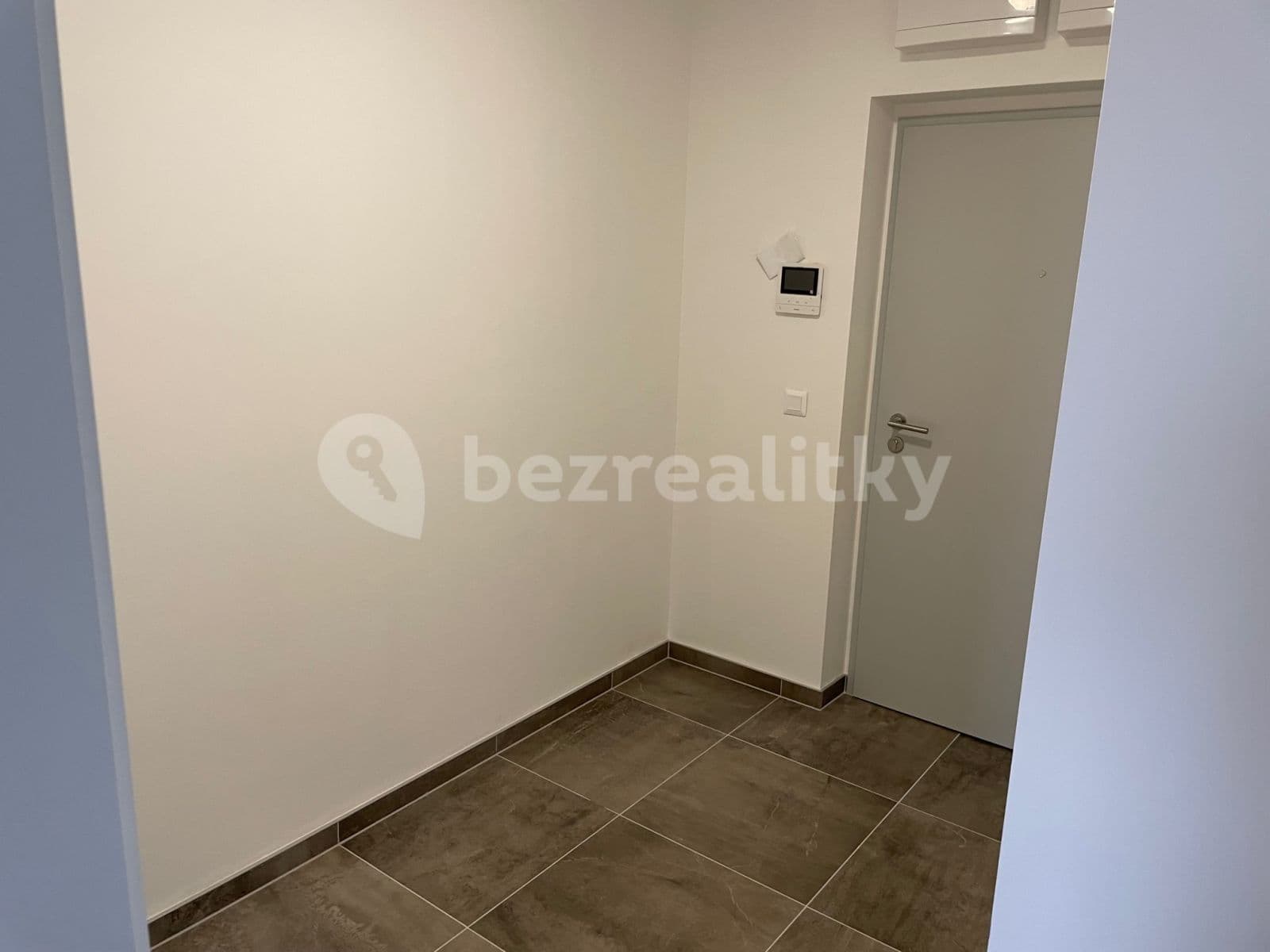 Pronájem bytu 2+kk 47 m², Zelnice IV., Slavkov u Brna, Jihomoravský kraj Pronájem bytu 2+kk 47 m², Zelnice IV., Slavkov u Brna, Jihomoravský kraj