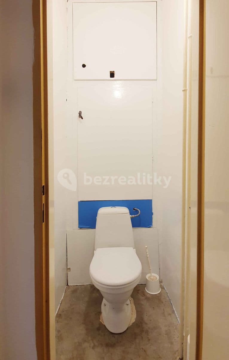 Pronájem bytu Garsoniéra 20 m², Pod Lipami, Praha, Praha Pronájem bytu Garsoniéra 20 m², Pod Lipami, Praha, Praha